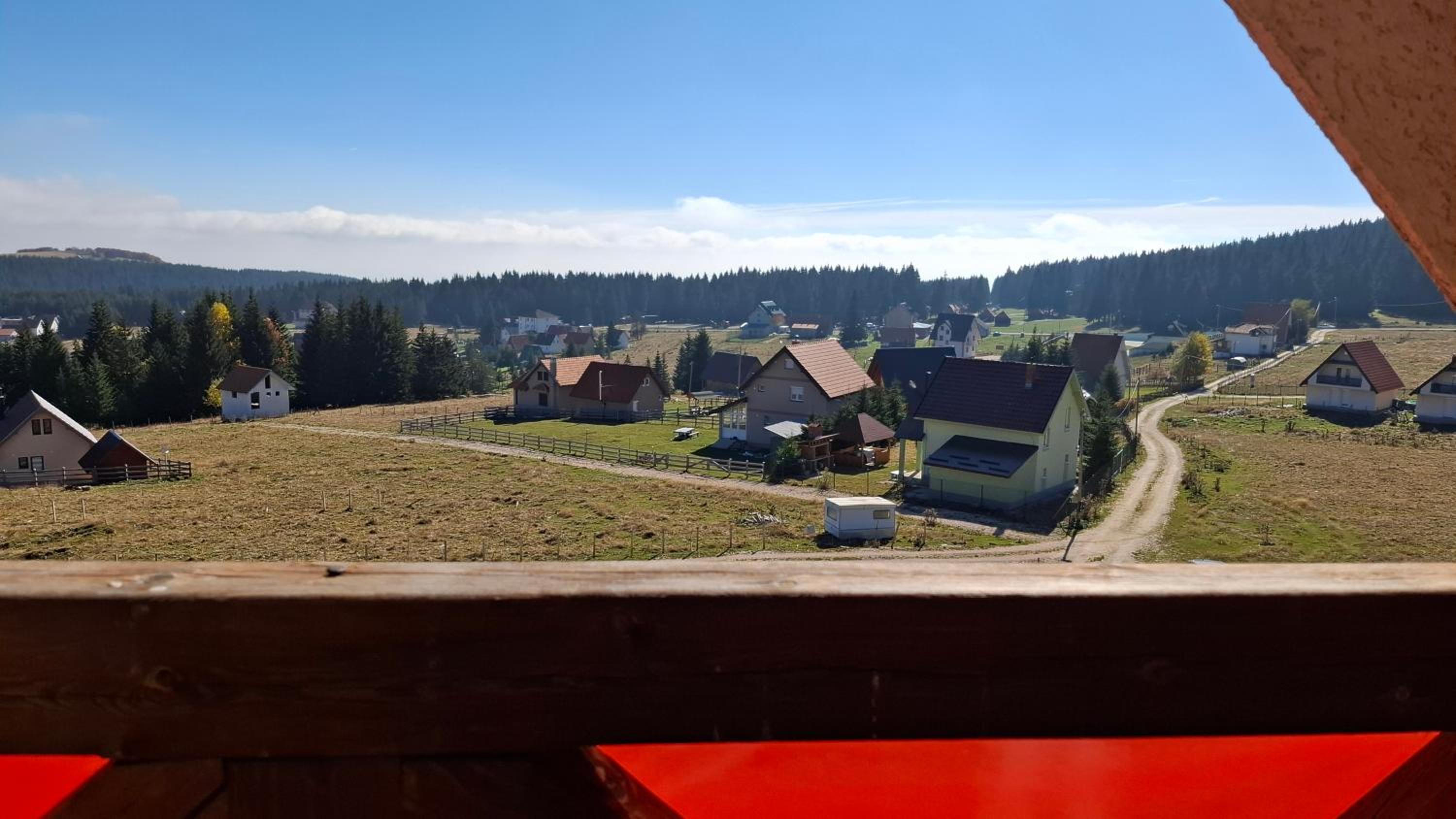 Quadruple Room with Mountain View photo 3