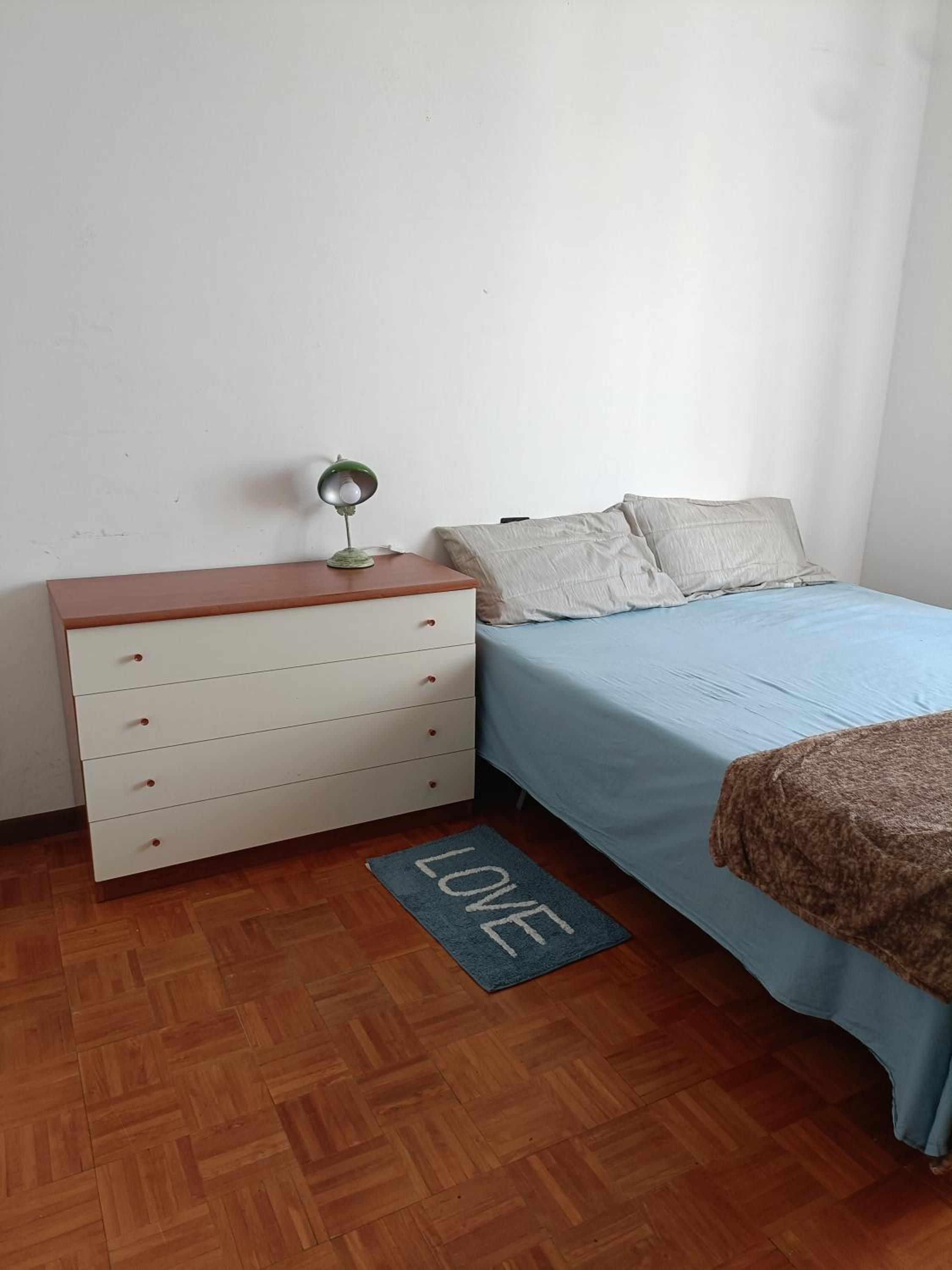 Double Room with Shared Bathroom photo 1