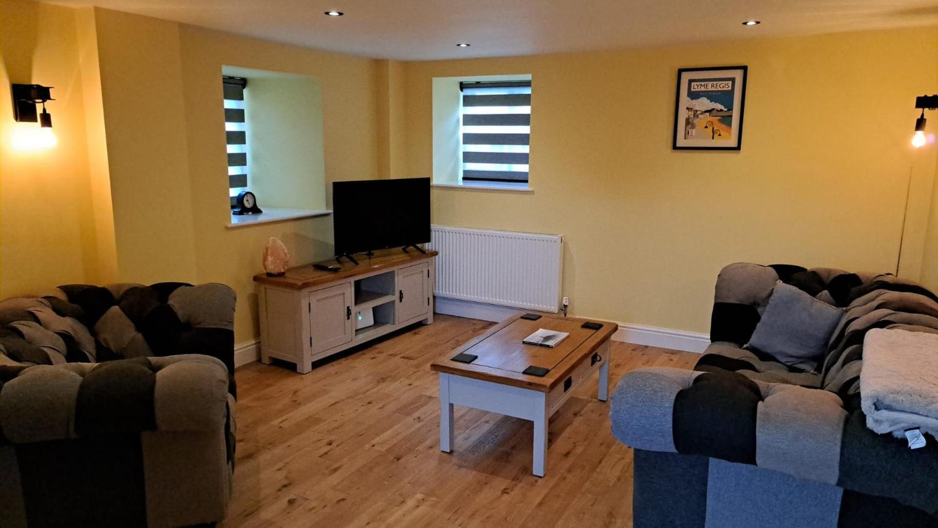Two-Bedroom House photo 2