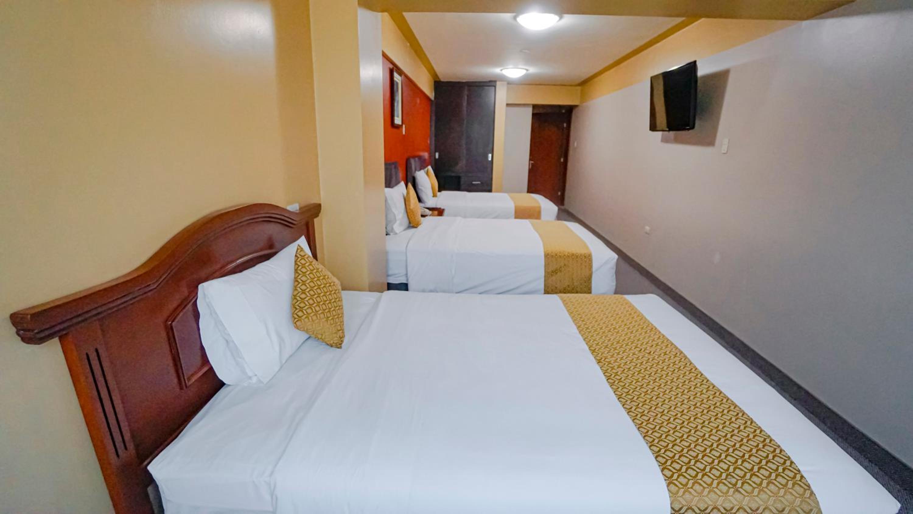 Triple Room