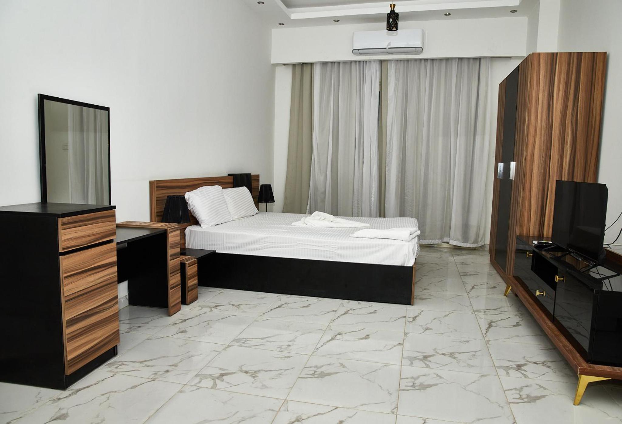 Standard King Room