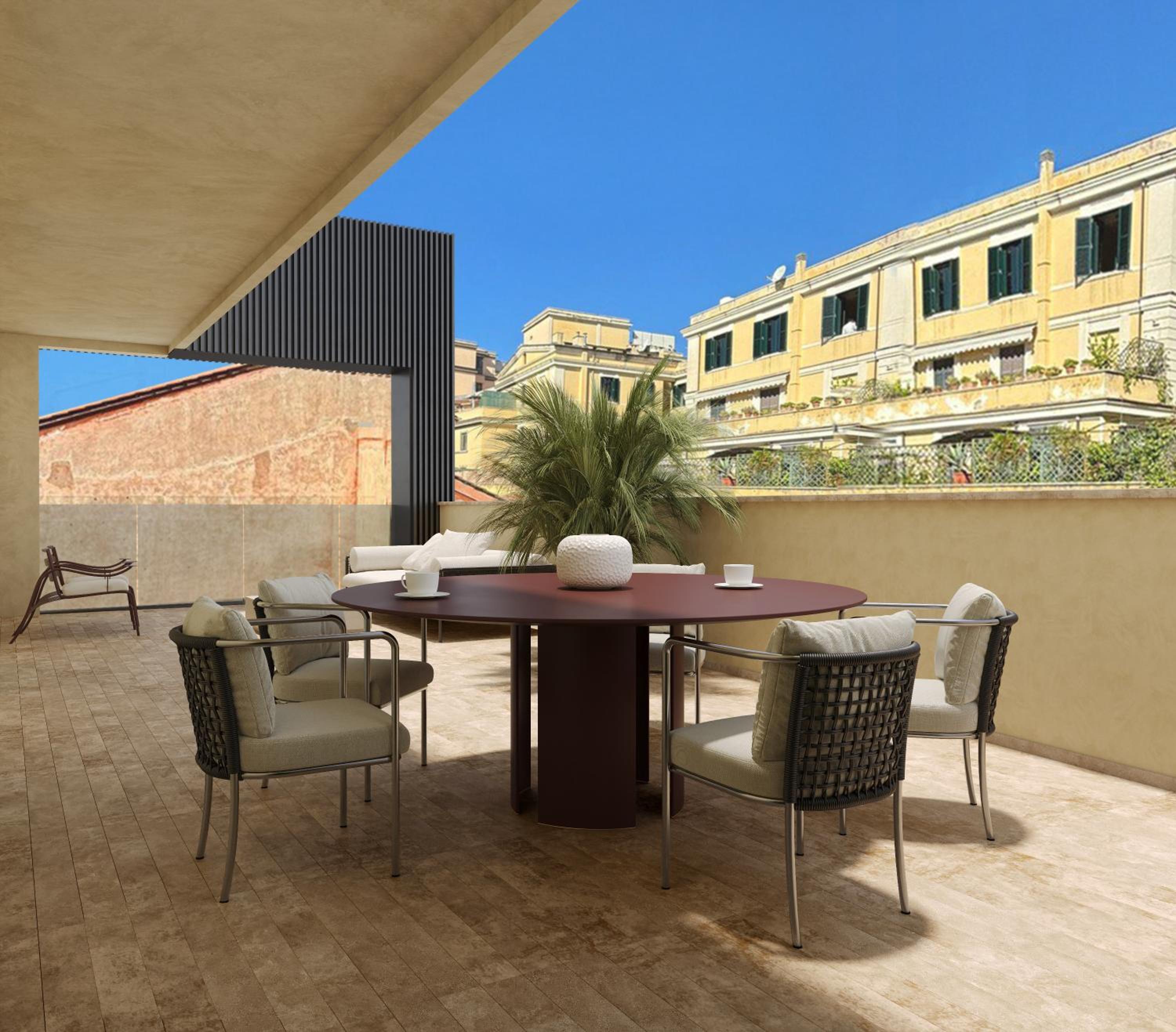 One Bedroom Apartment with Big Terrace photo 2