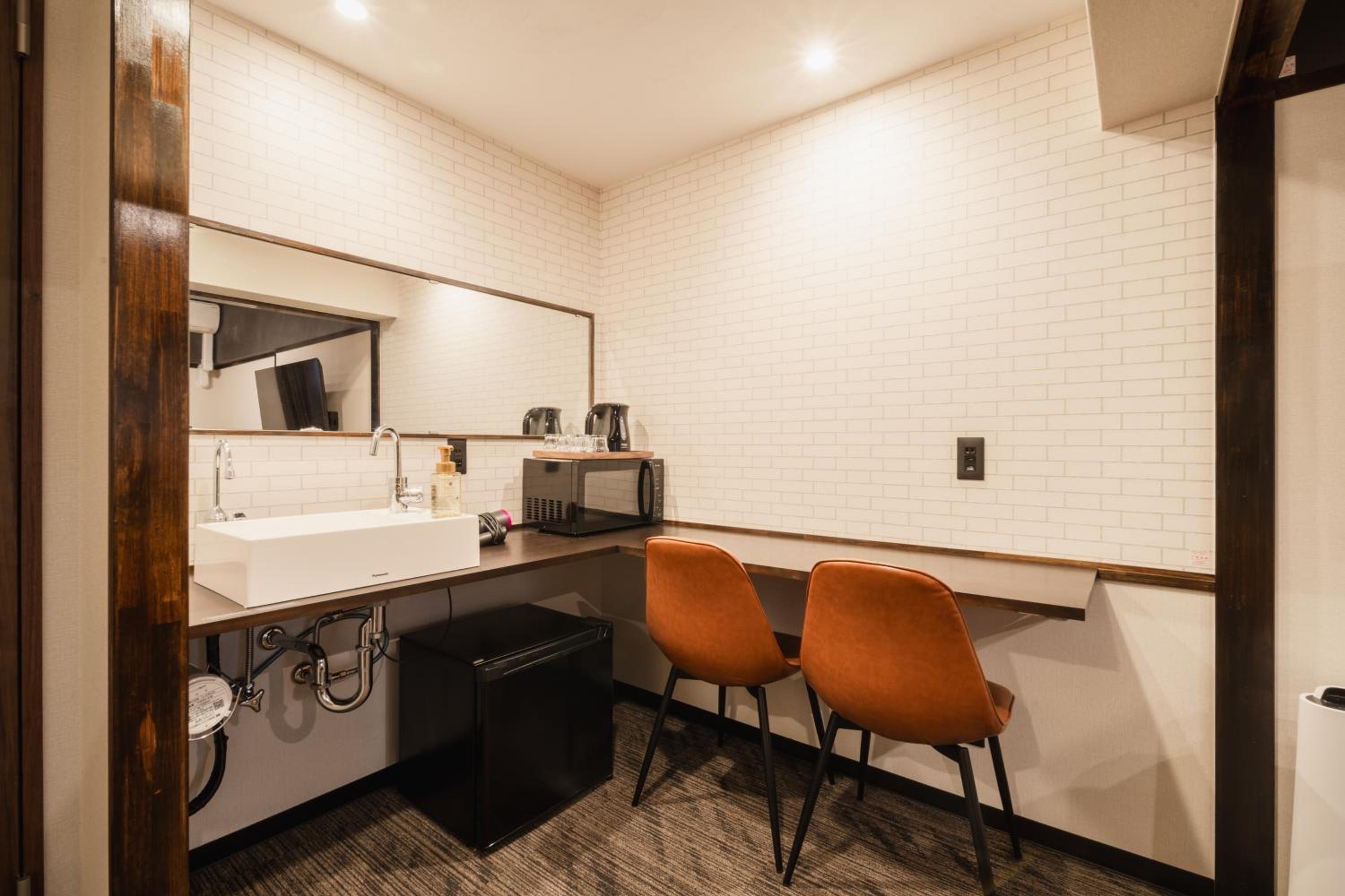 Deluxe Triple Room - Photo 8