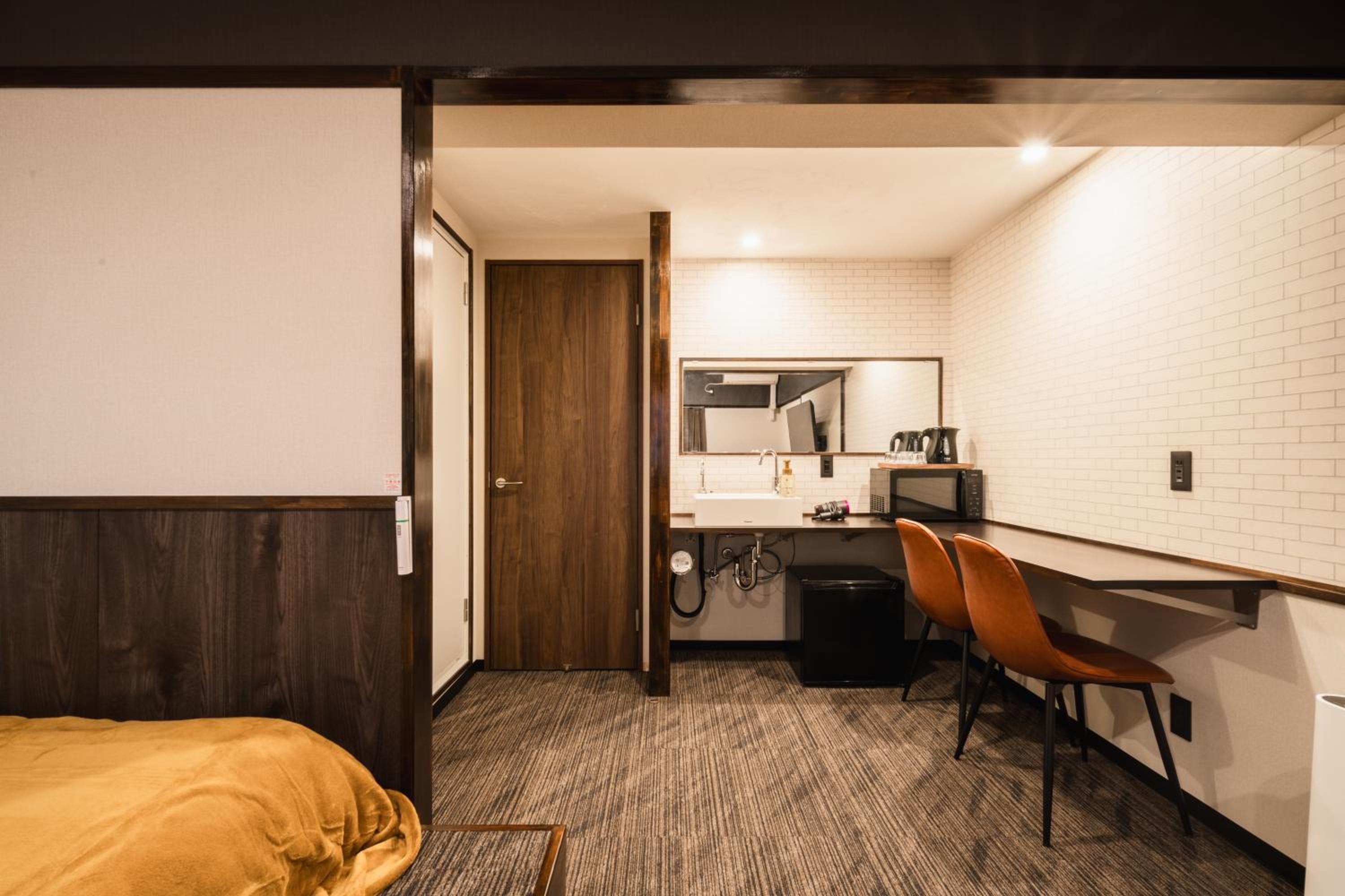 Deluxe Triple Room - Photo 9