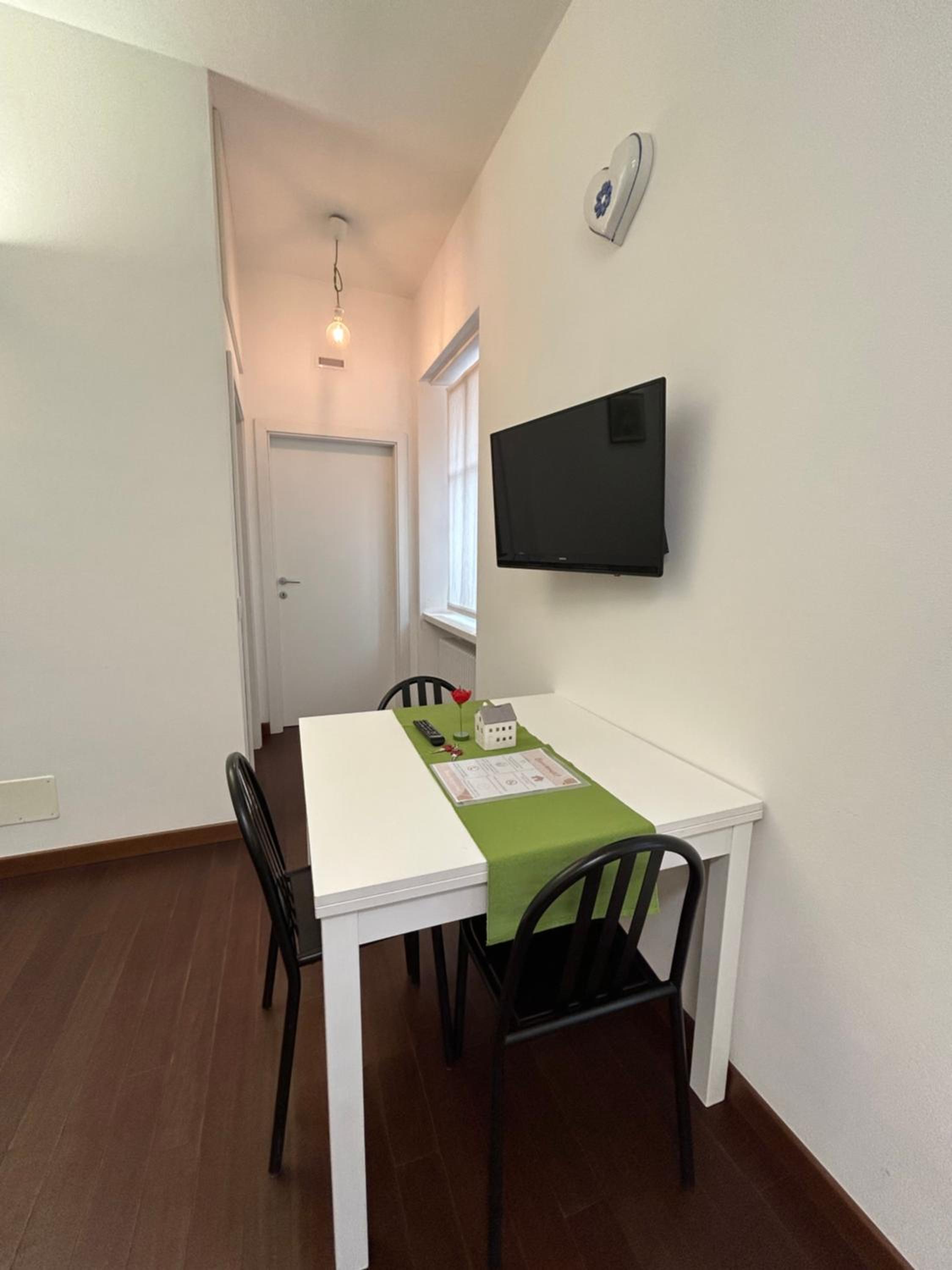 Apartment with Terrace photo 3