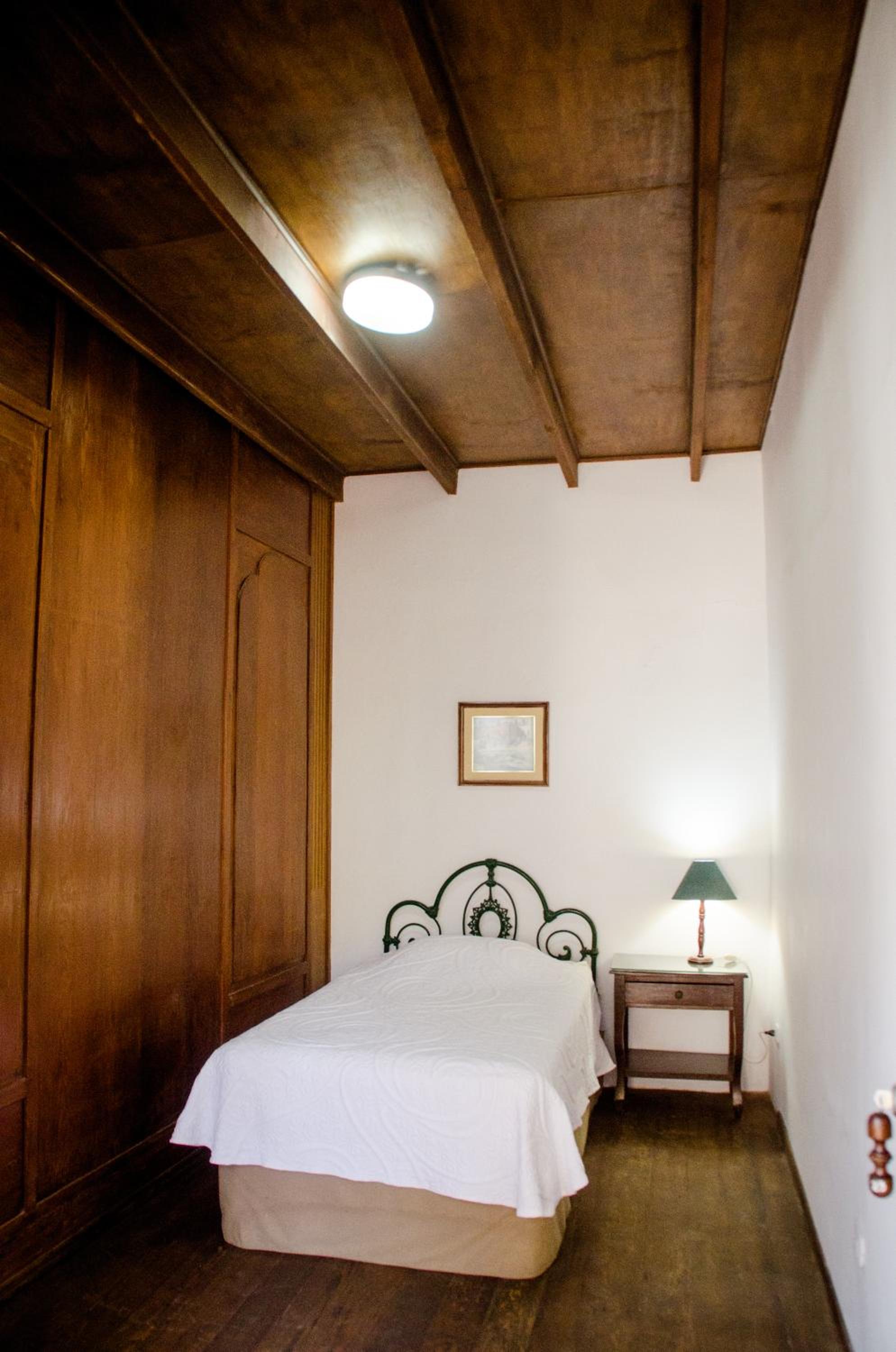Deluxe Triple Room photo 3