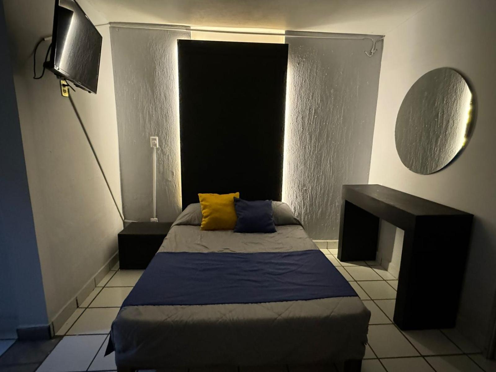 Double Room with Two Double Beds photo 2