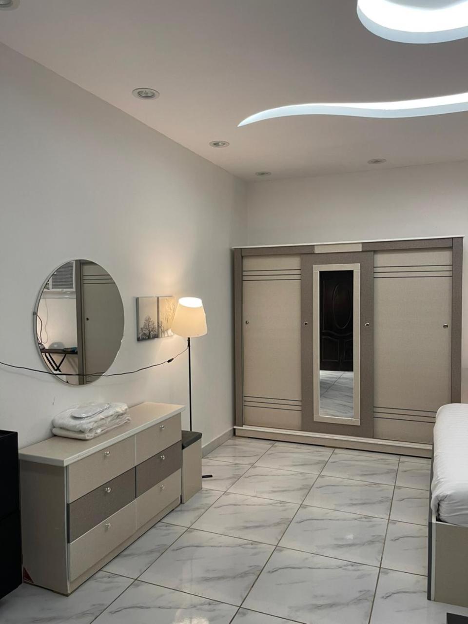 One-Bedroom Family Apartment photo 2