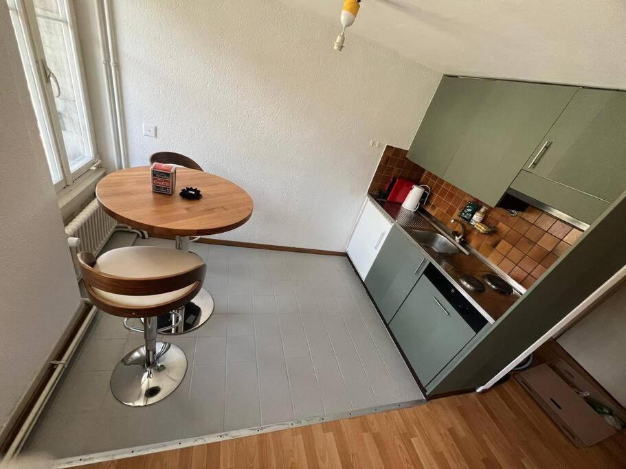 Studio Apartment photo 3