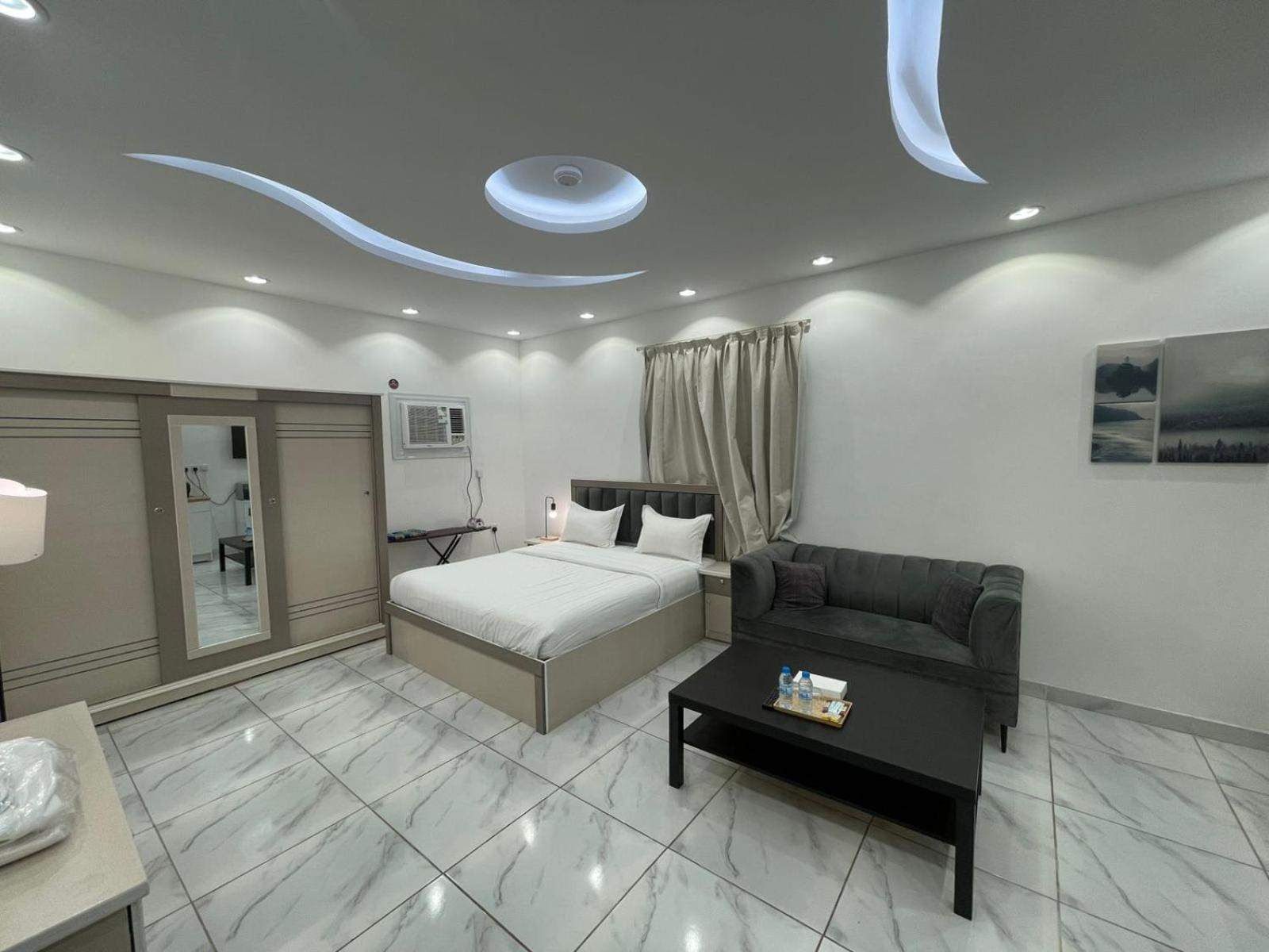 One-Bedroom Family Apartment photo 1
