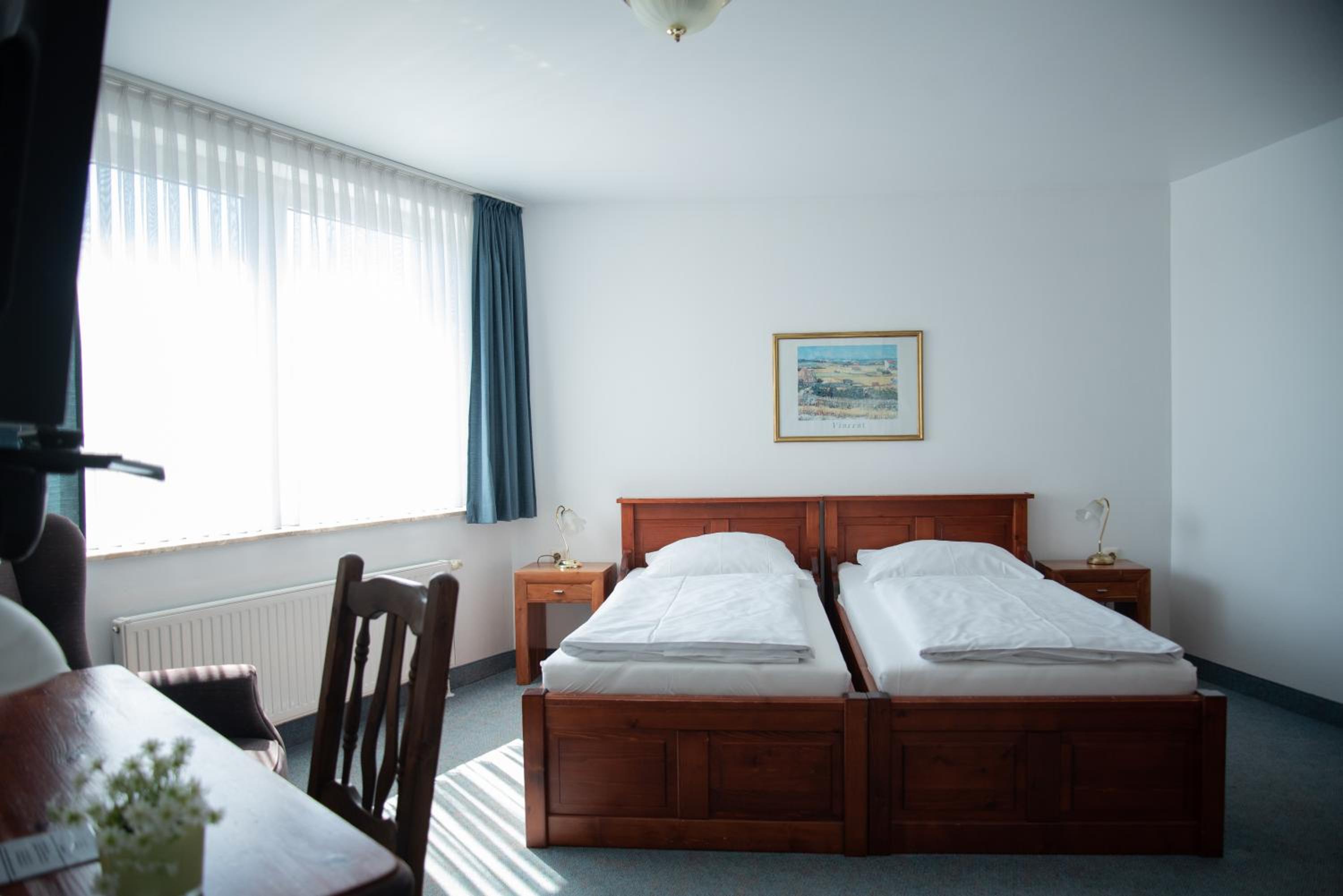 Basic Double Room - Photo 1