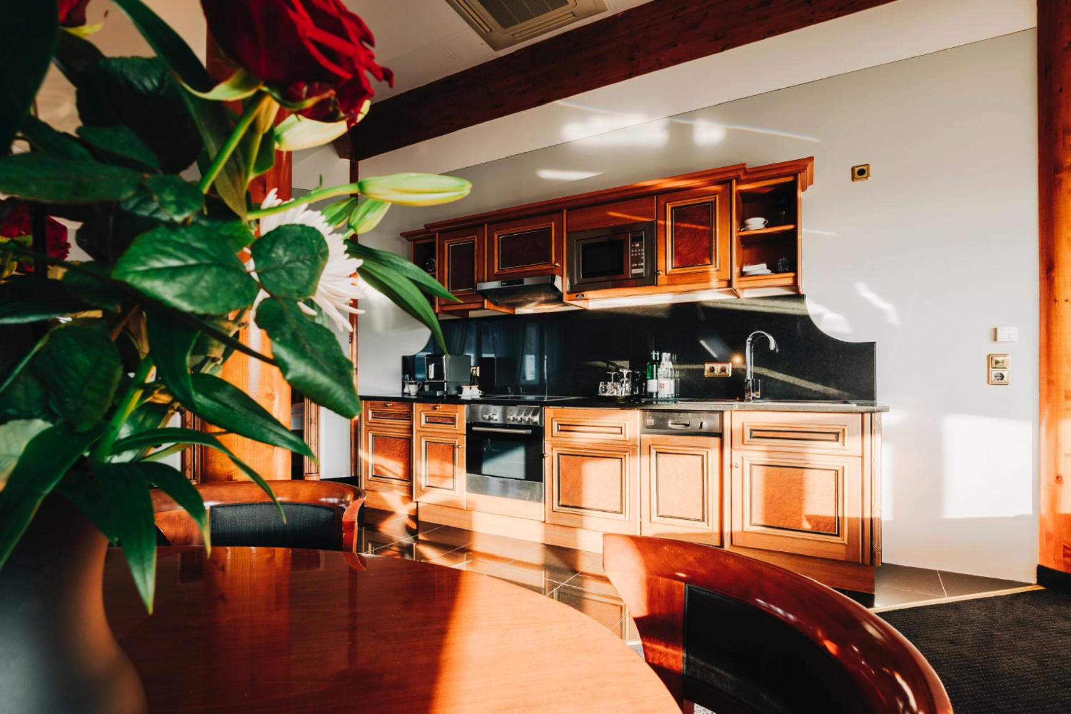 Deluxe Suite photo 2