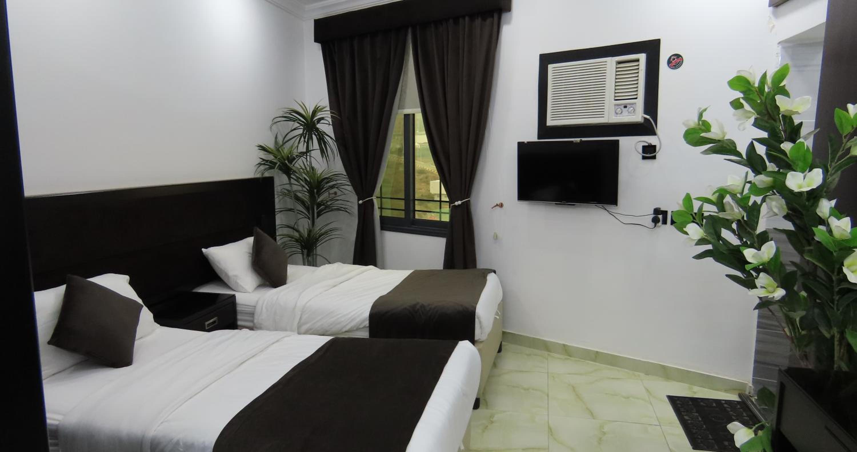 Small Double or Twin Room photo 1