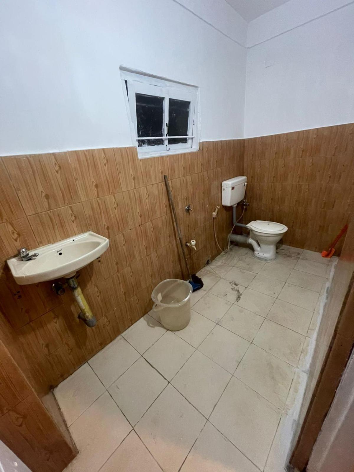 Budget Double Room photo 3