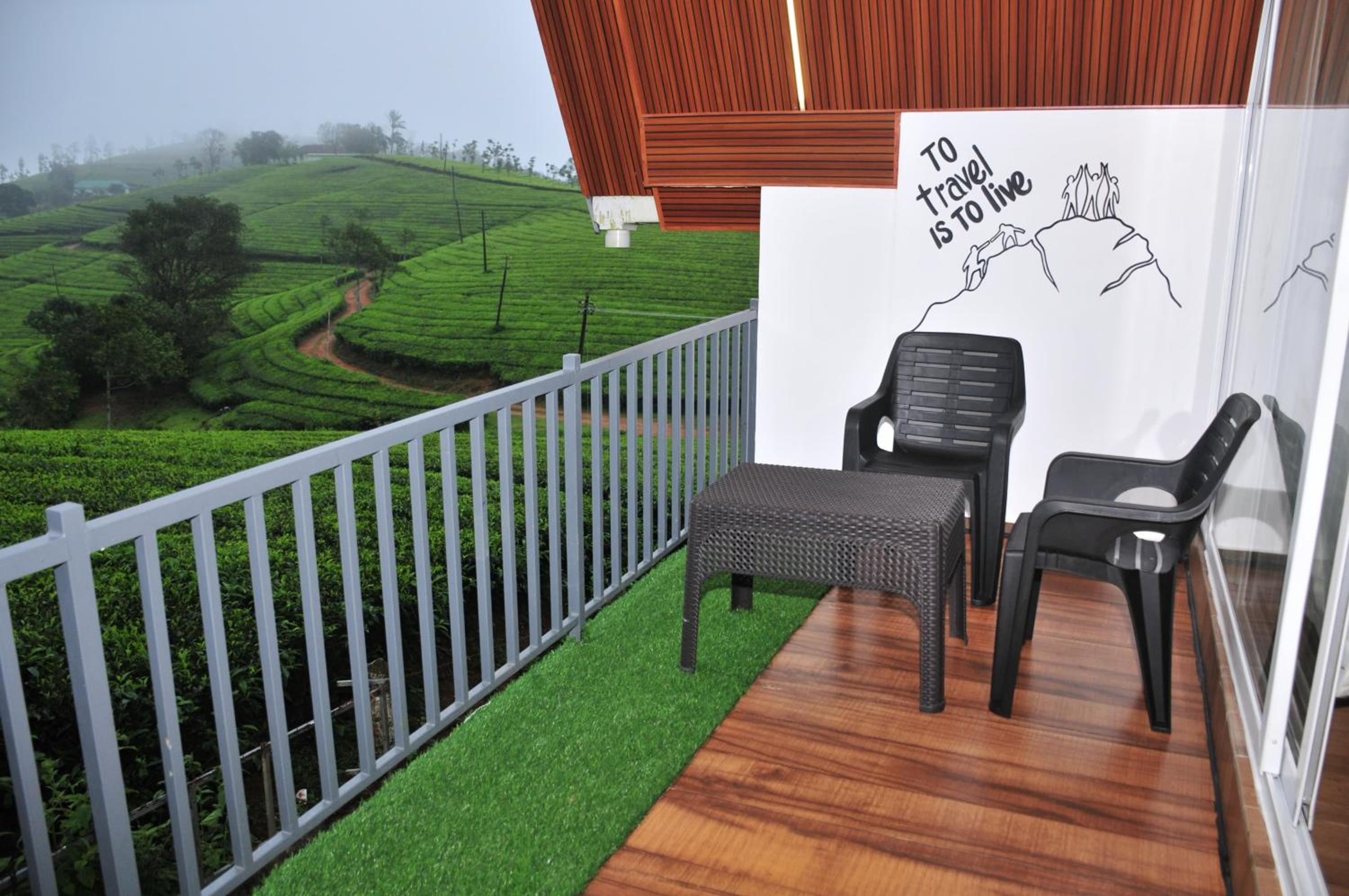 Villa with Garden View