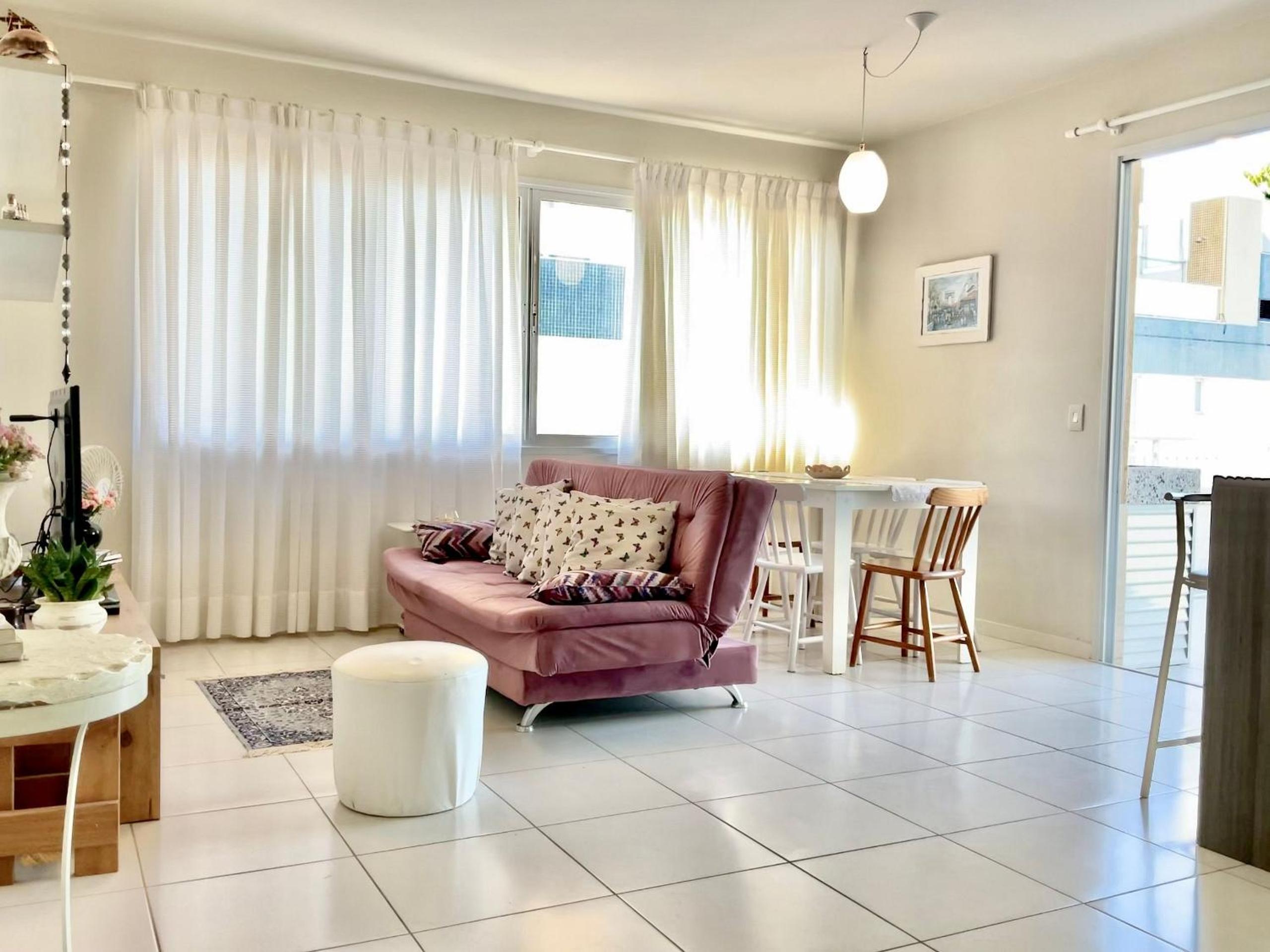 Two-Bedroom Apartment with Terrace and Sea View