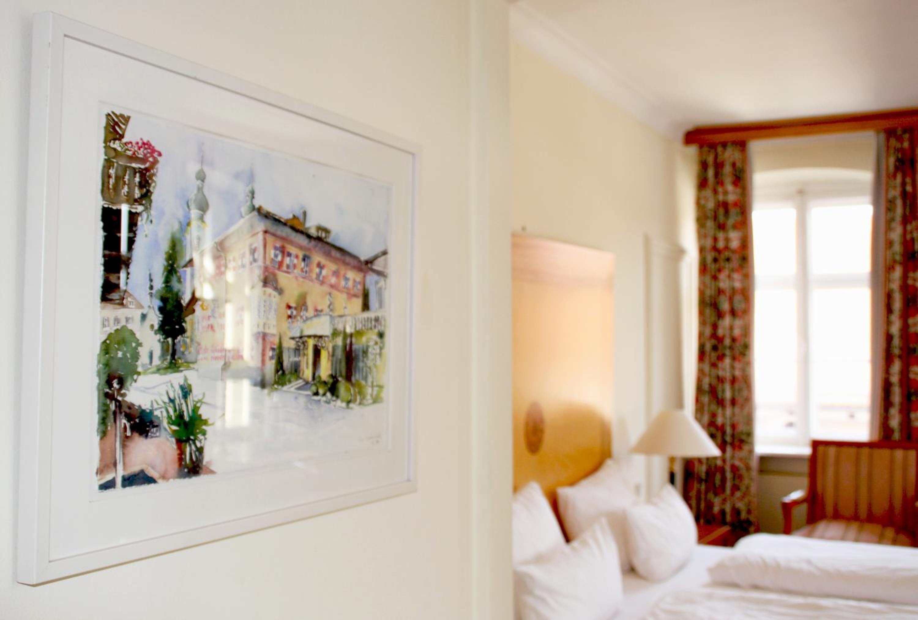 Large Double Room - Photo 7