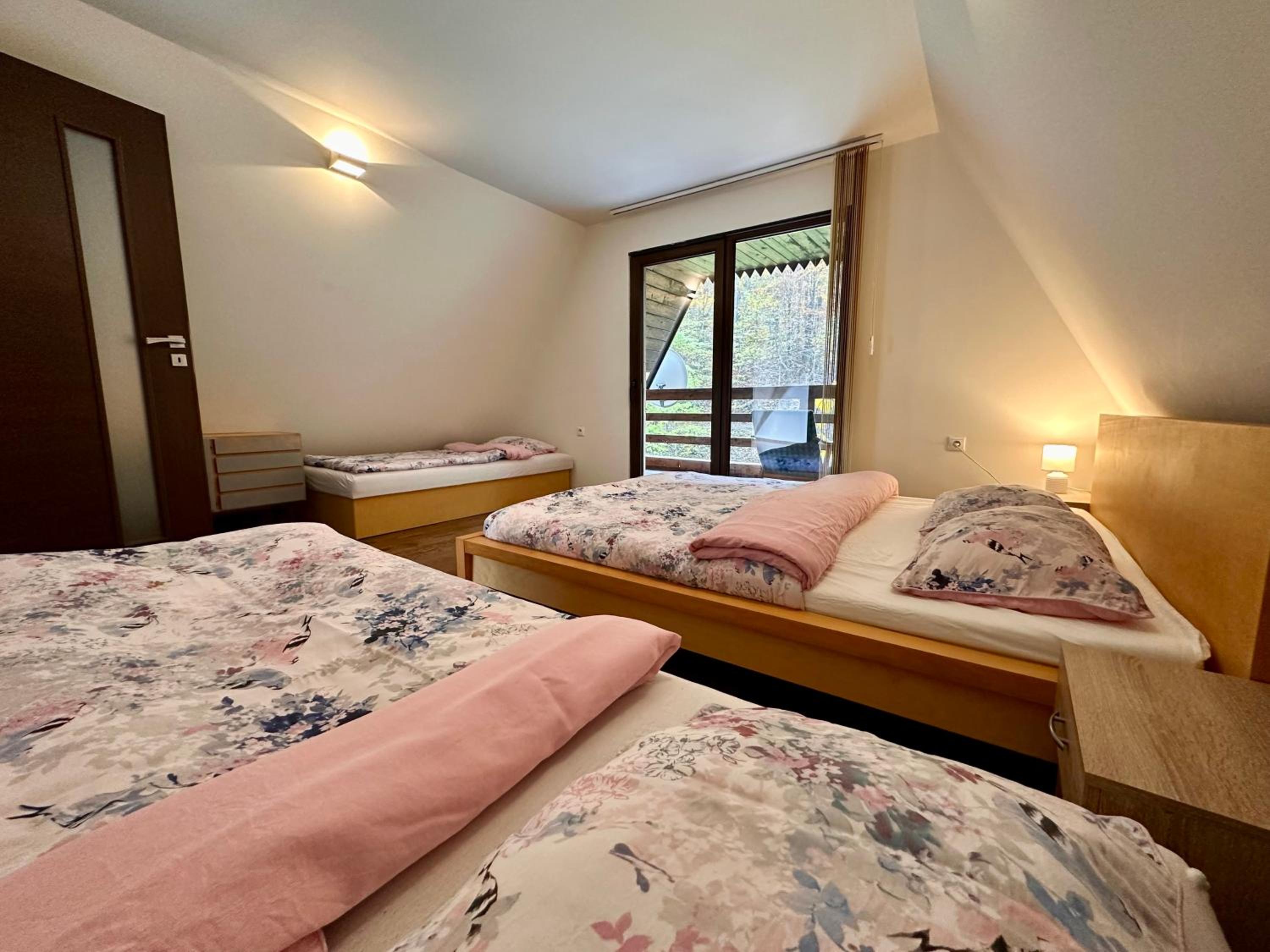 Three-Bedroom House photo 2