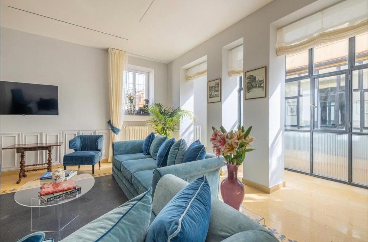 Four-Bedroom Penthouse Apartment