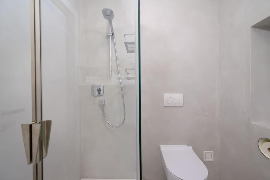 Villa photo 2