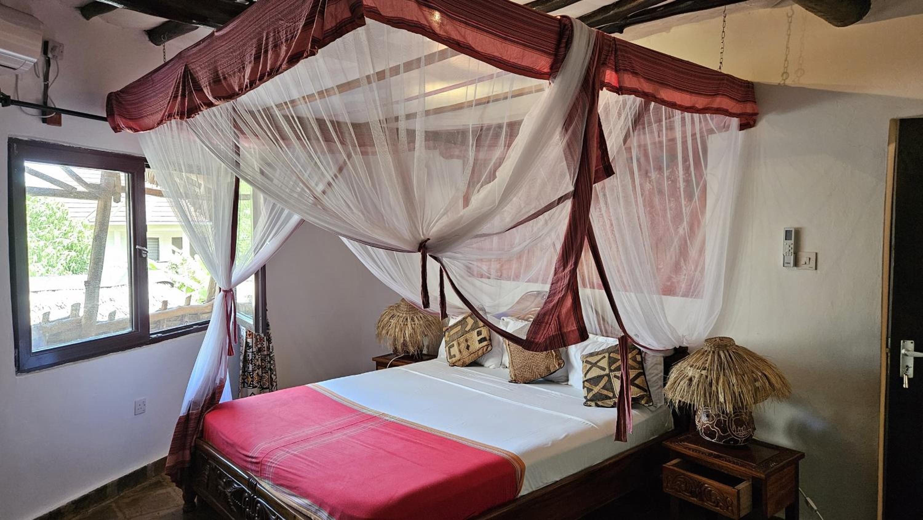 Three-Bedroom Villa photo 1