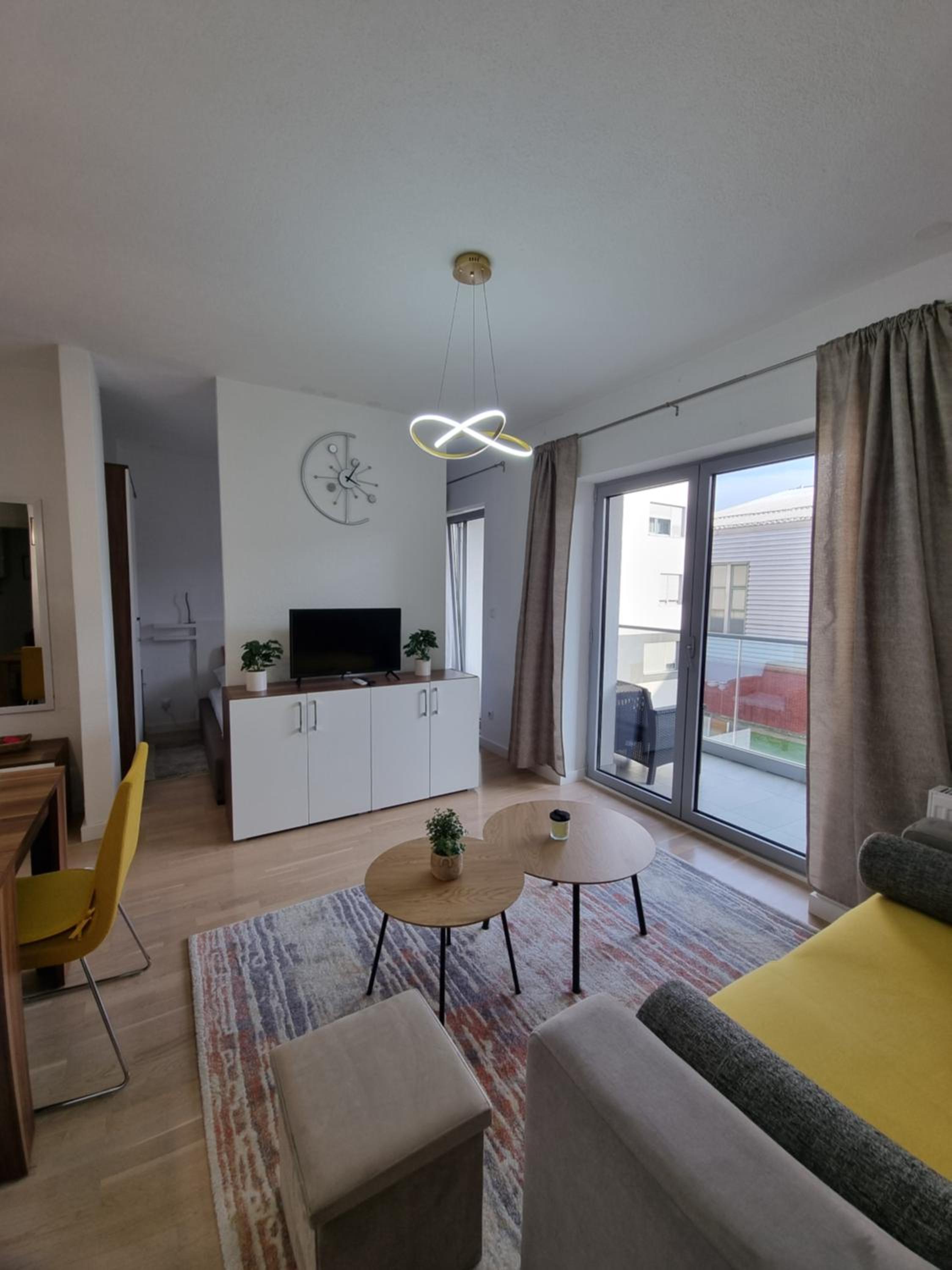 Apartment with Balcony