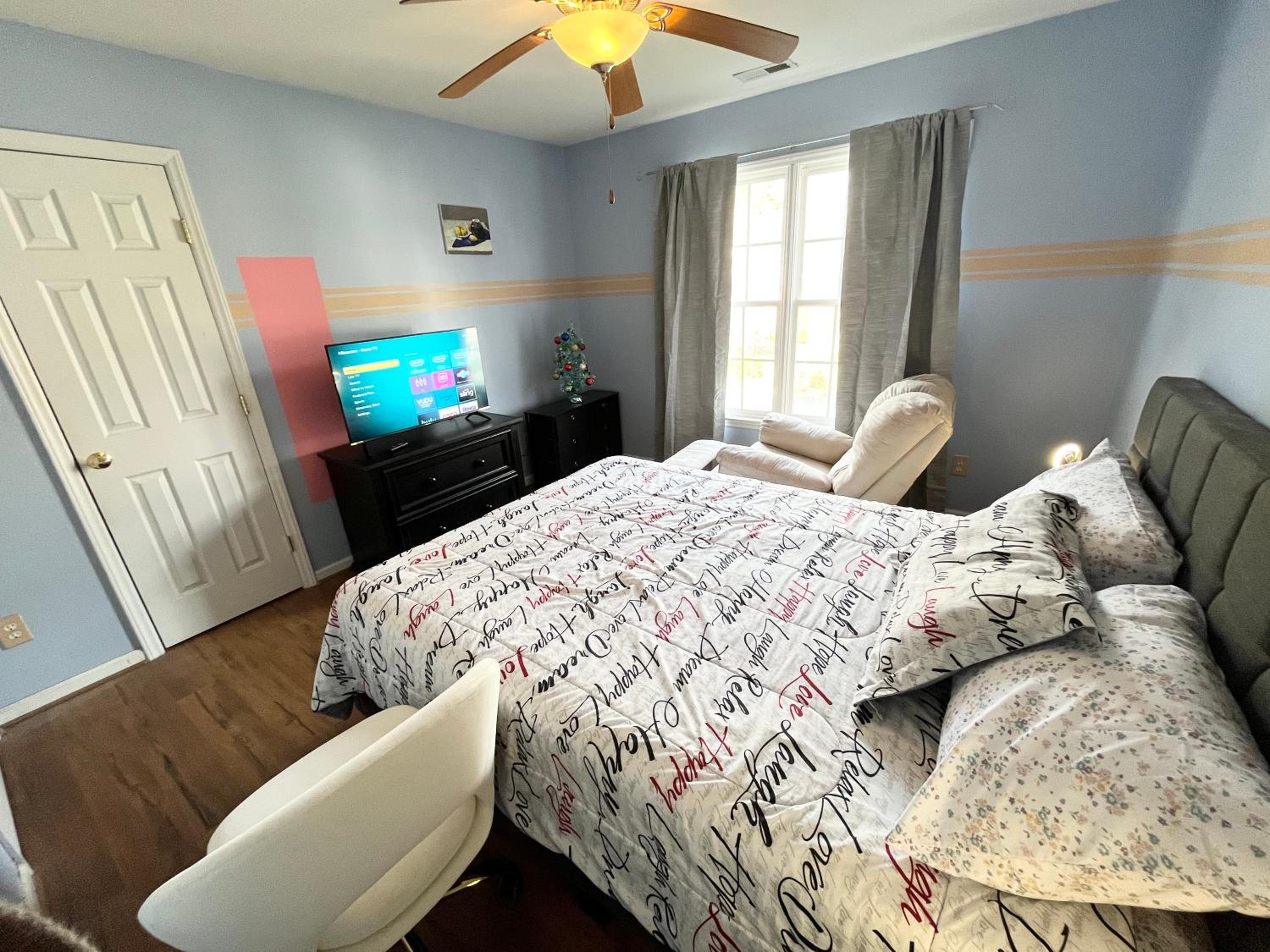 Deluxe Queen Room photo 2