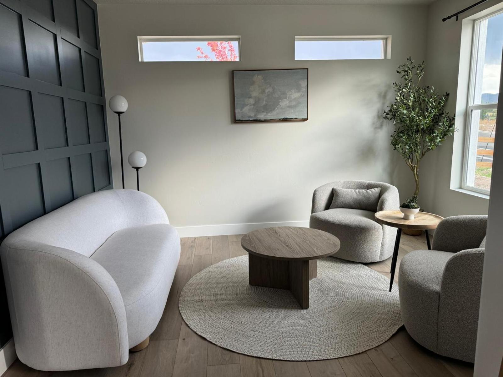 Four-Bedroom House photo 1