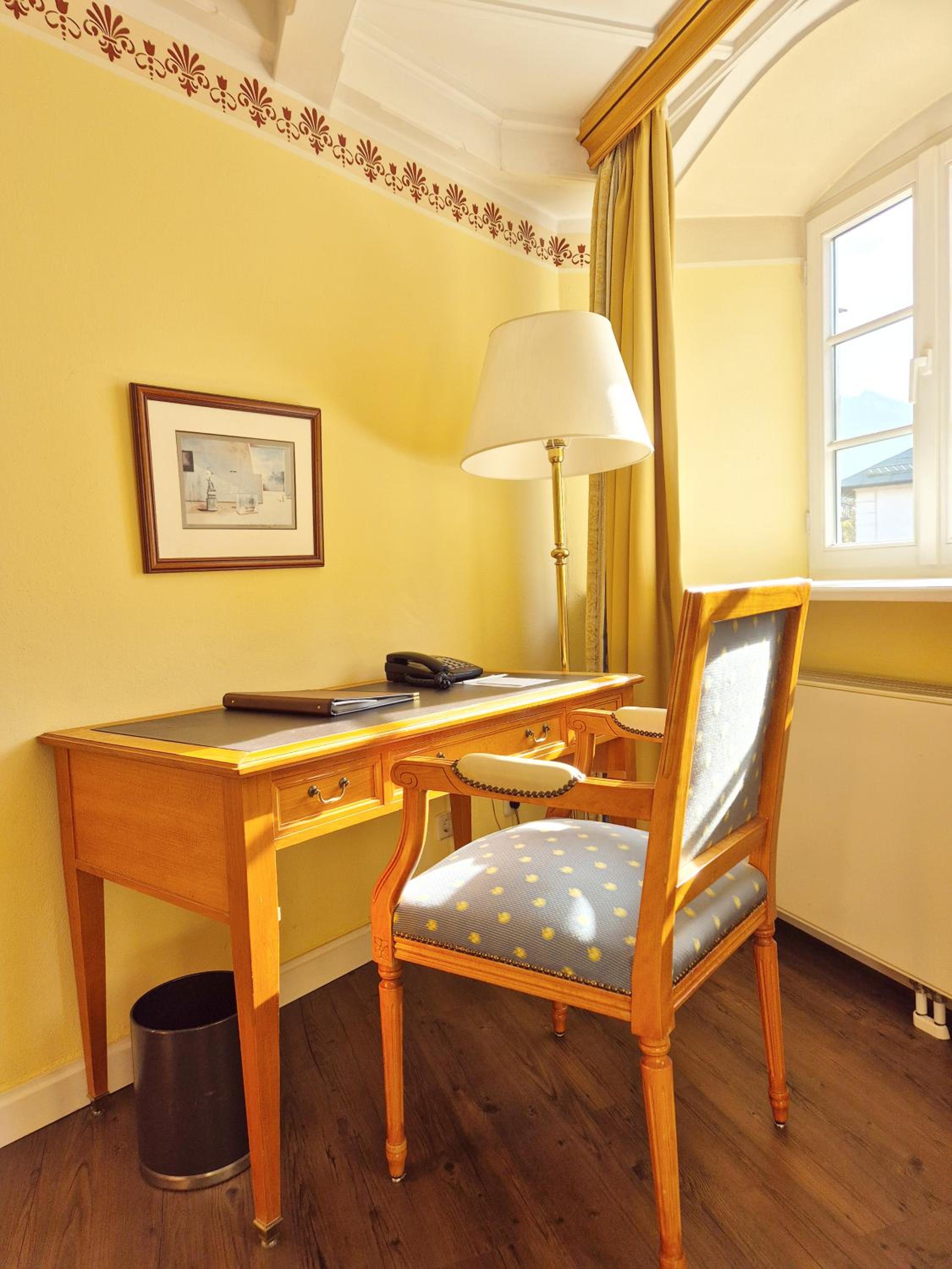 Suite with Balcony - Photo 3