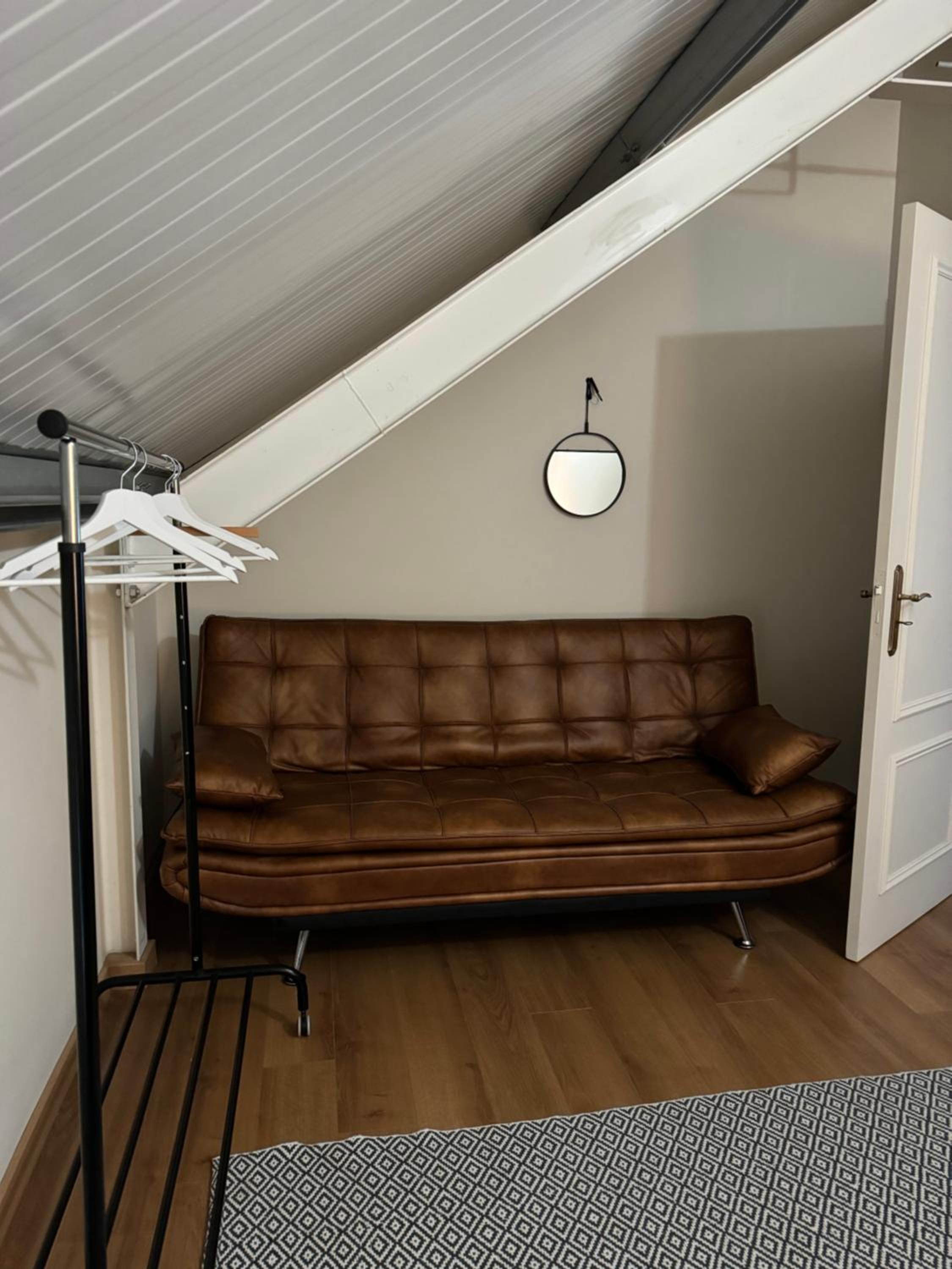 Budget Double Room photo 3
