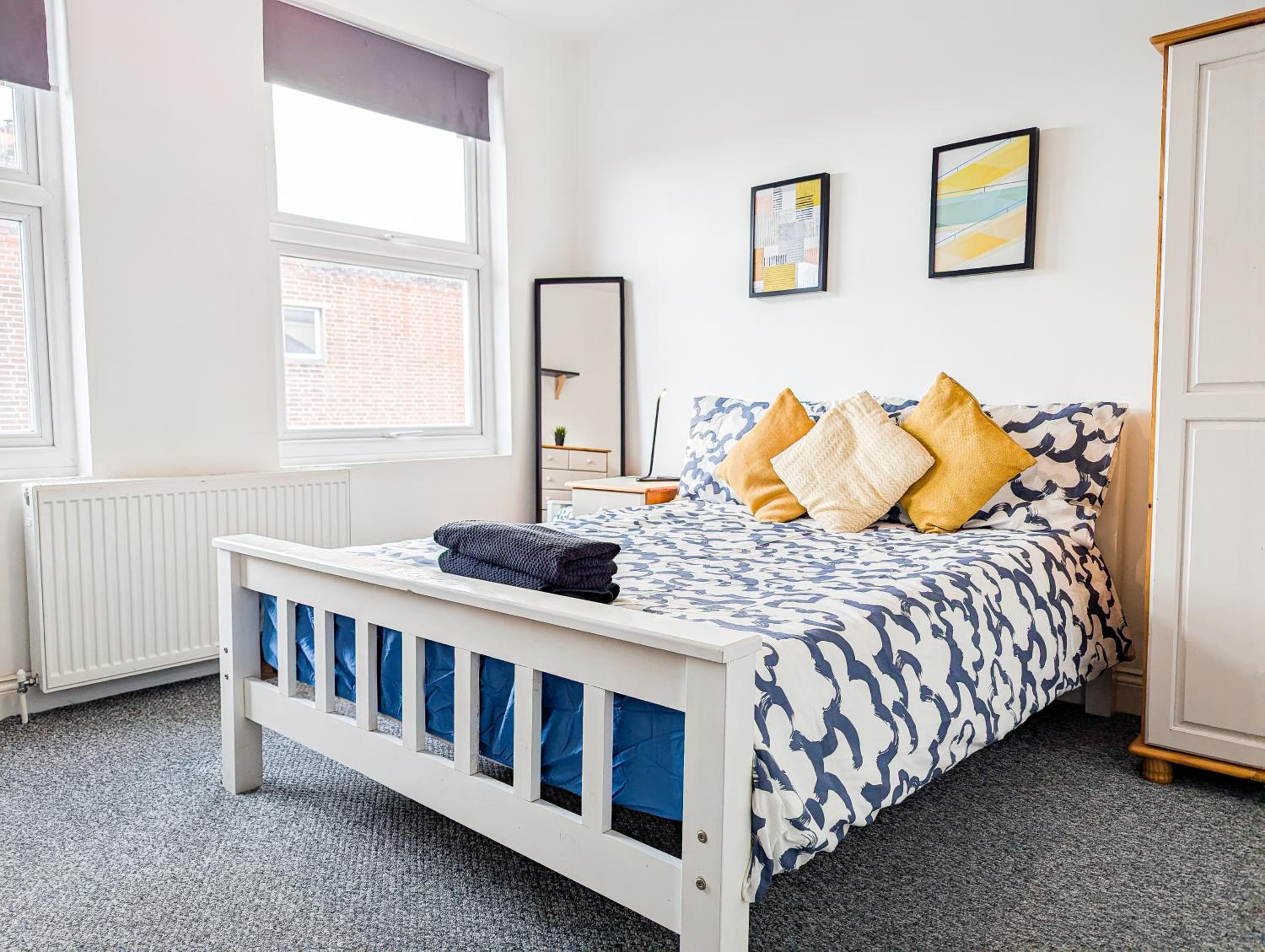 Budget Double Room photo 1