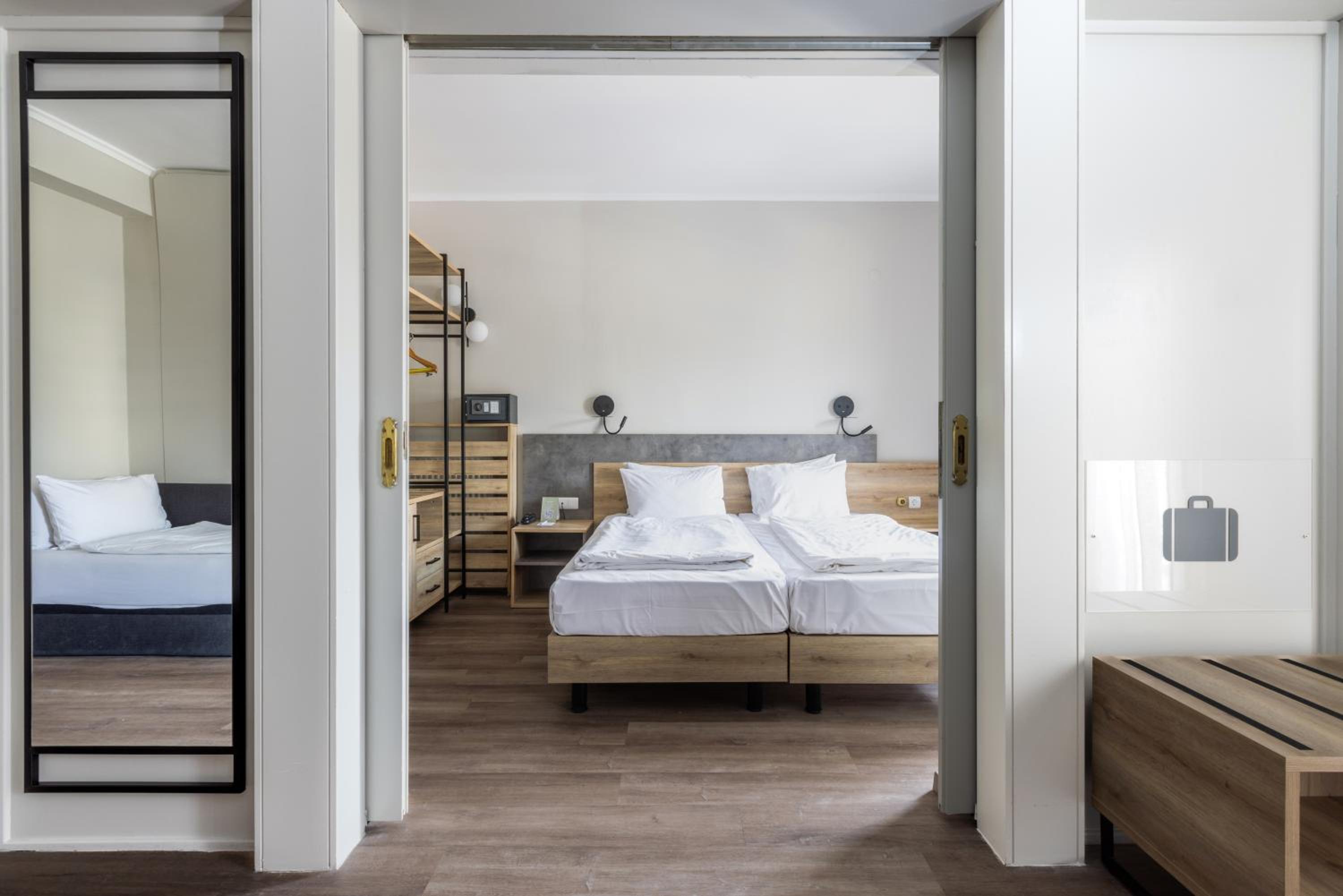 Triple Room - Photo 2