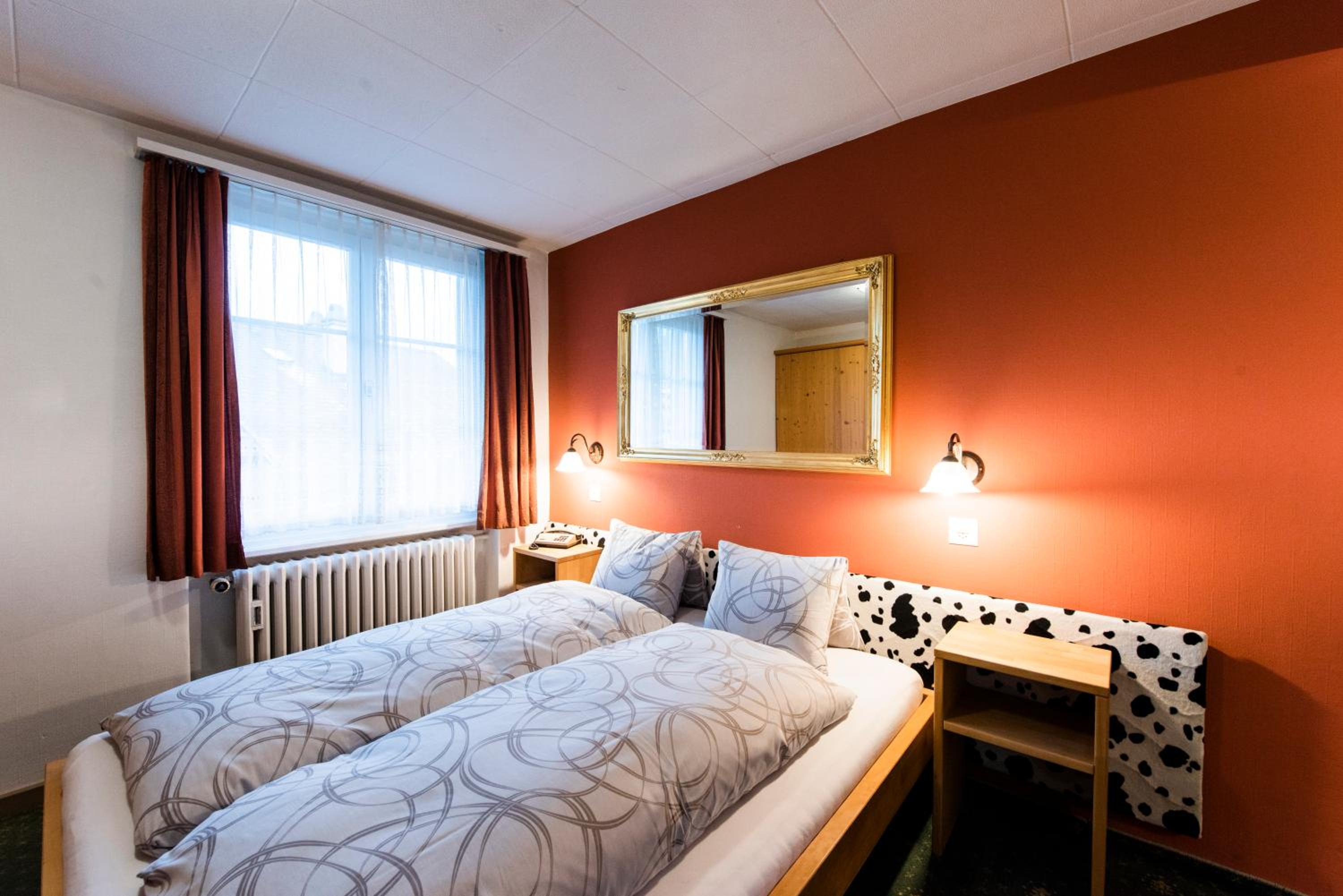 Budget Double Room photo 2