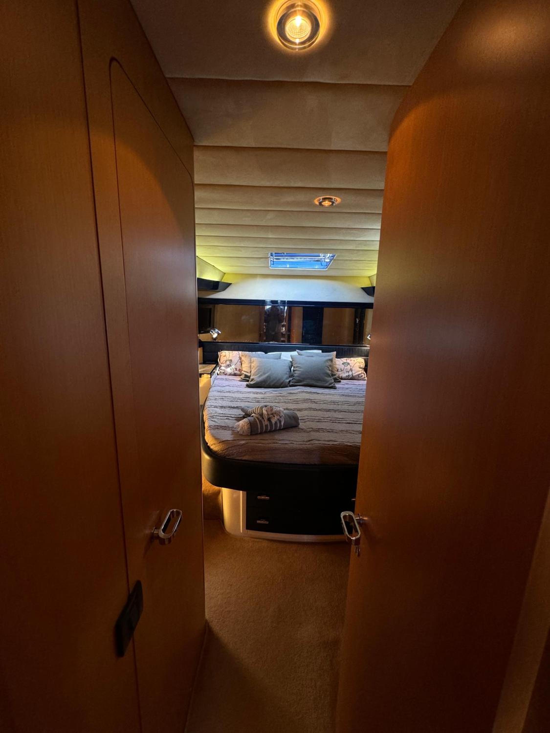 Deluxe Queen Room photo 3