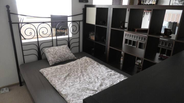 One-Bedroom Apartment - Photo 5