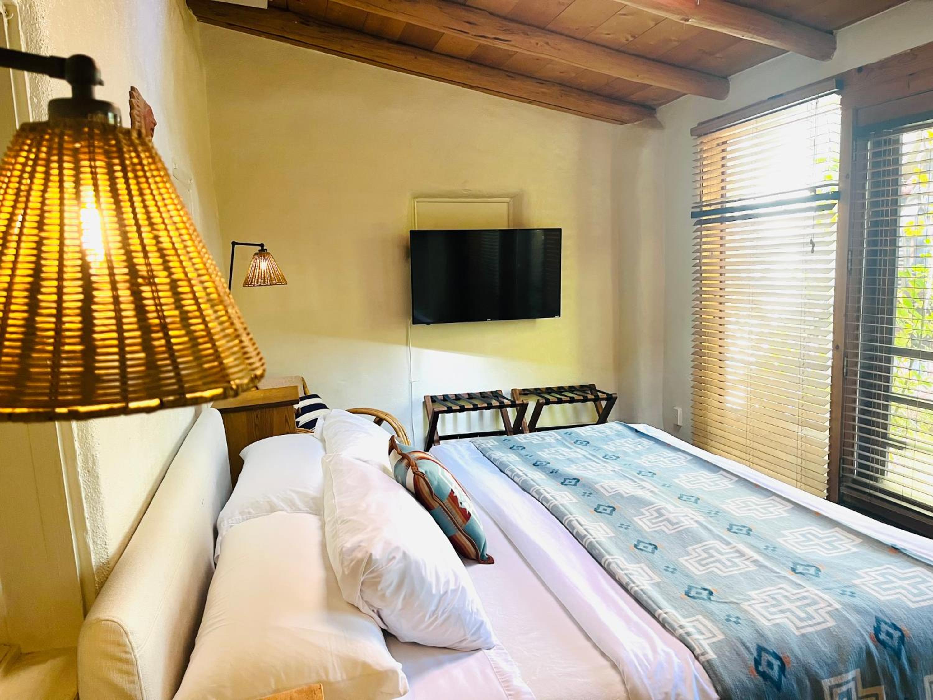 King Room with Garden View