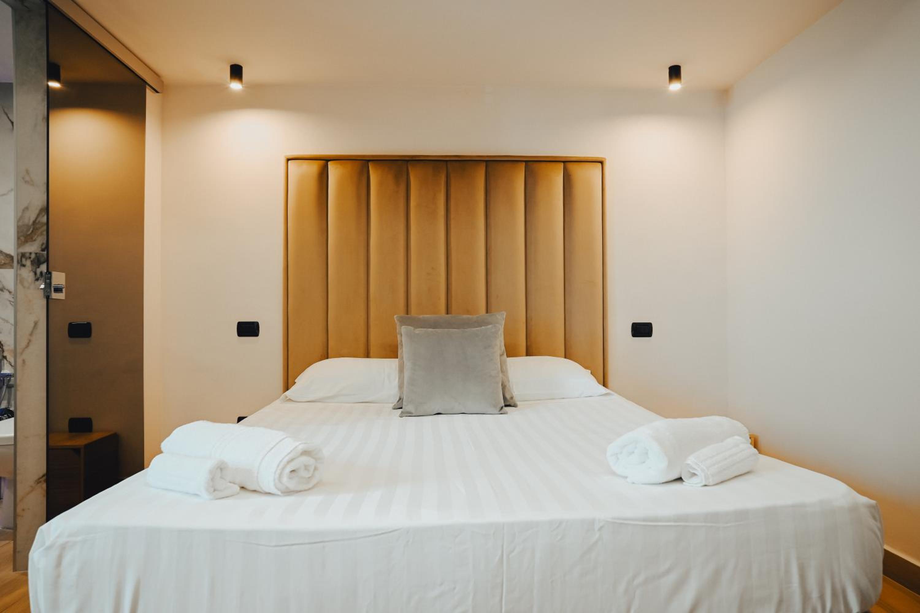 Comfort Double Room - Photo 10