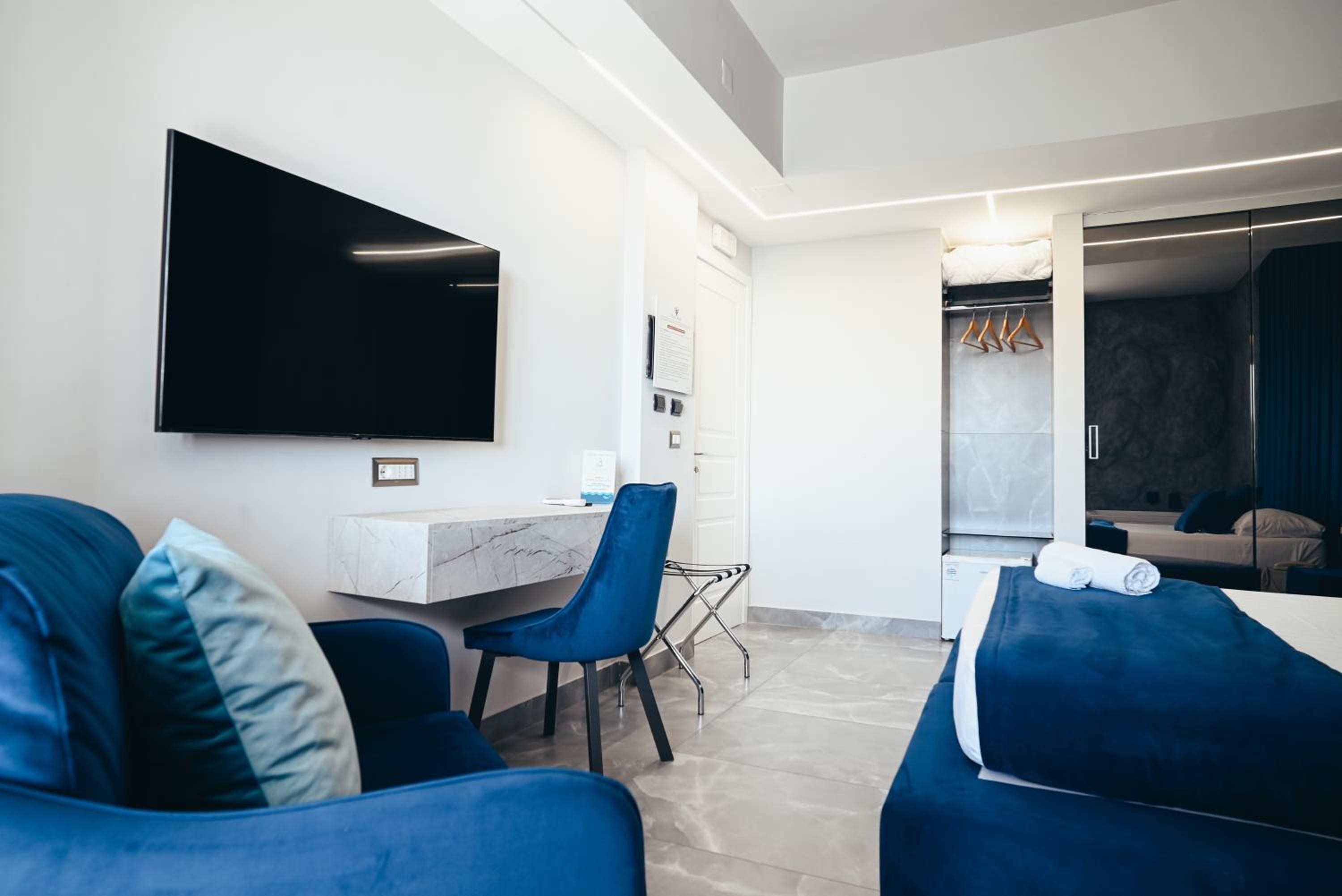 Junior Suite - Photo 5