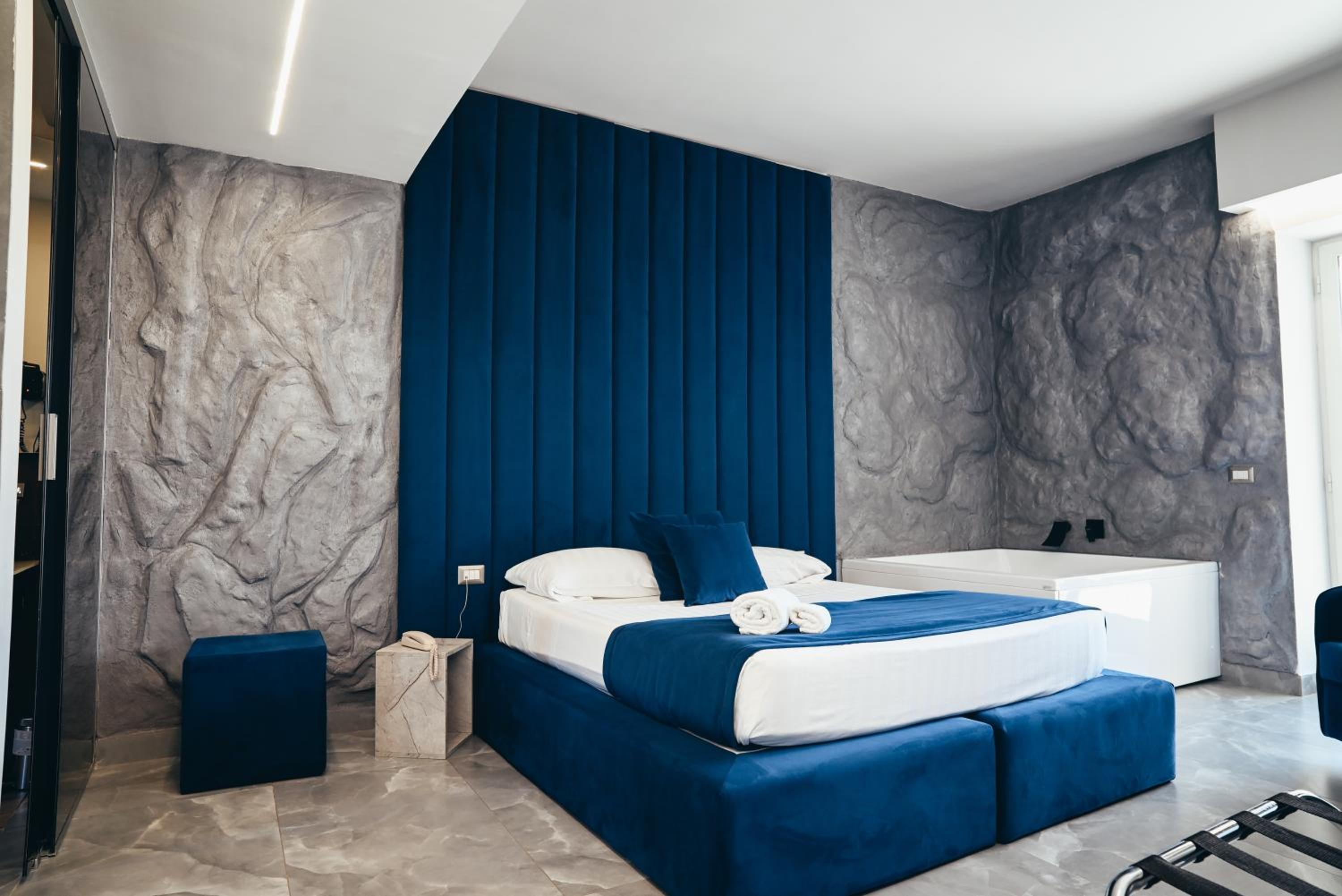 Junior Suite - Photo 6