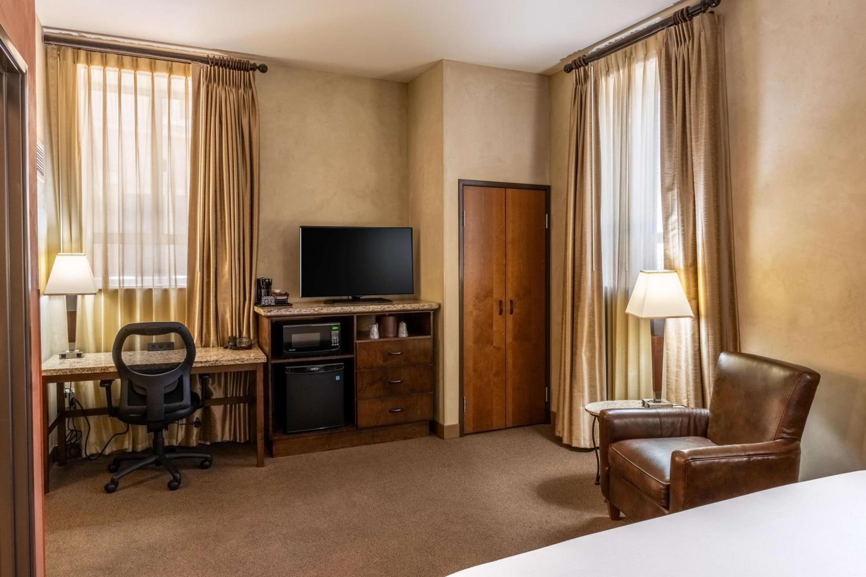 Superior King Room photo 3