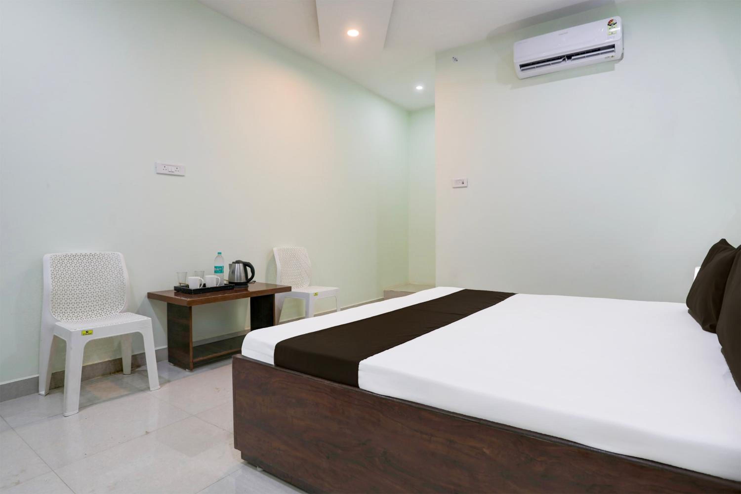Classic Triple Room
