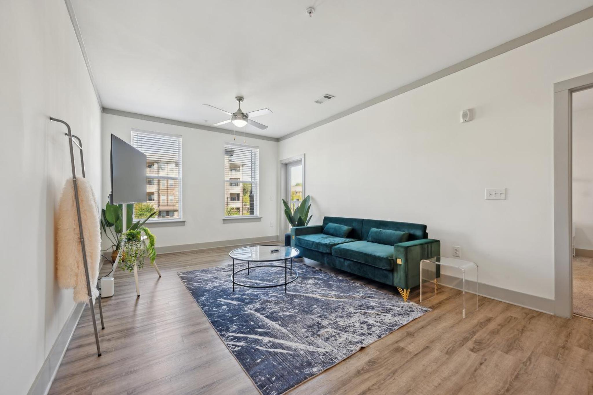 Apartment photo 1
