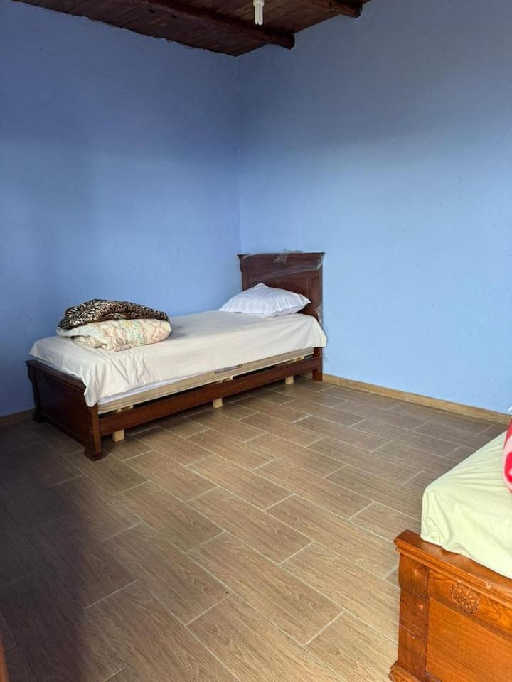 Twin Room with Private Bathroom photo 1
