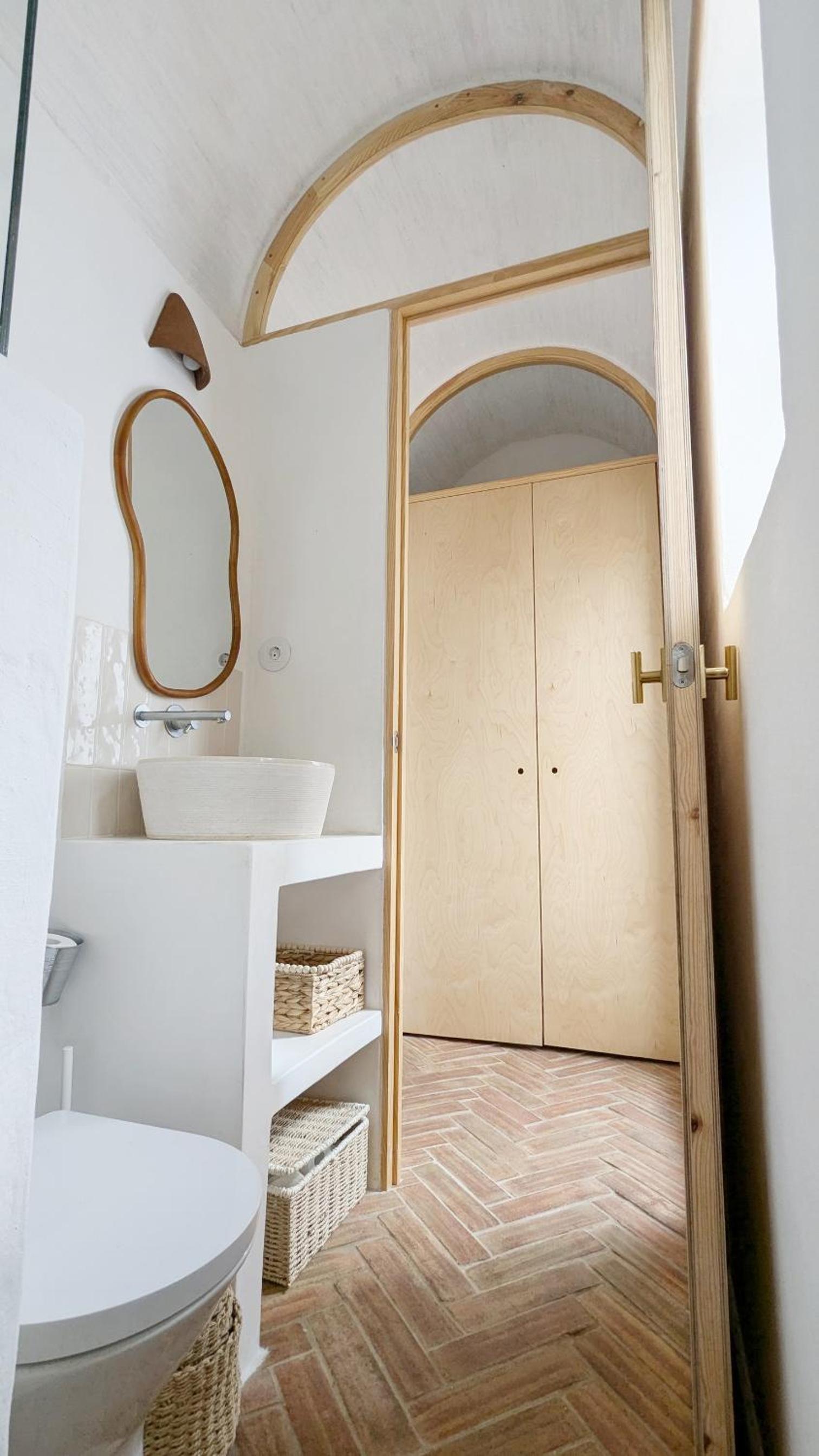 One-Bedroom House photo 2