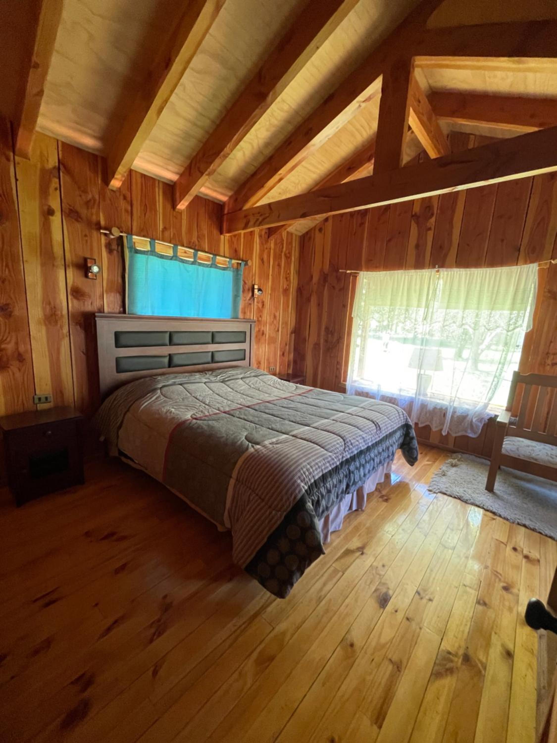 Three-Bedroom Chalet photo 1