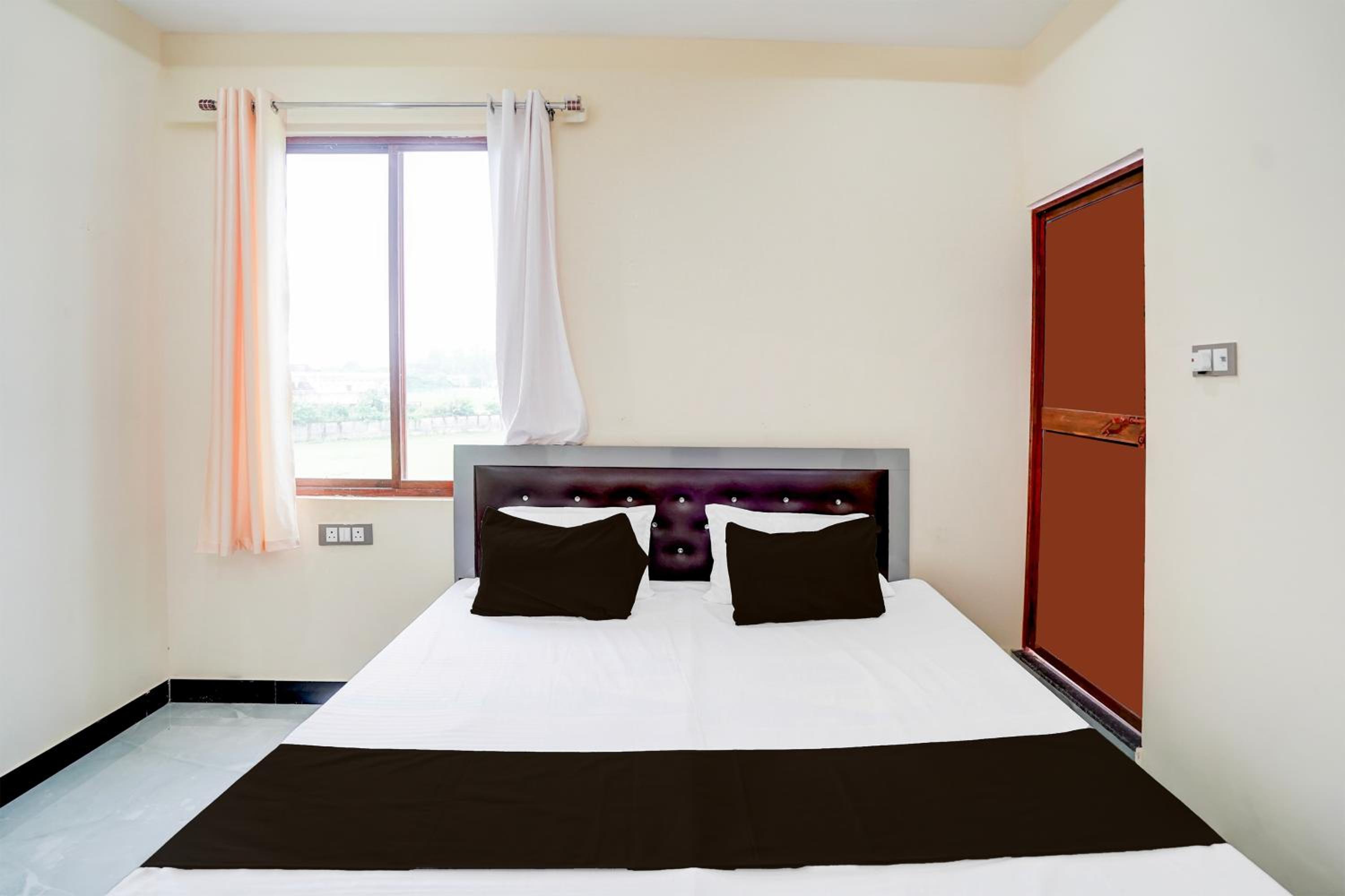Triple Room With Bathroom photo 3