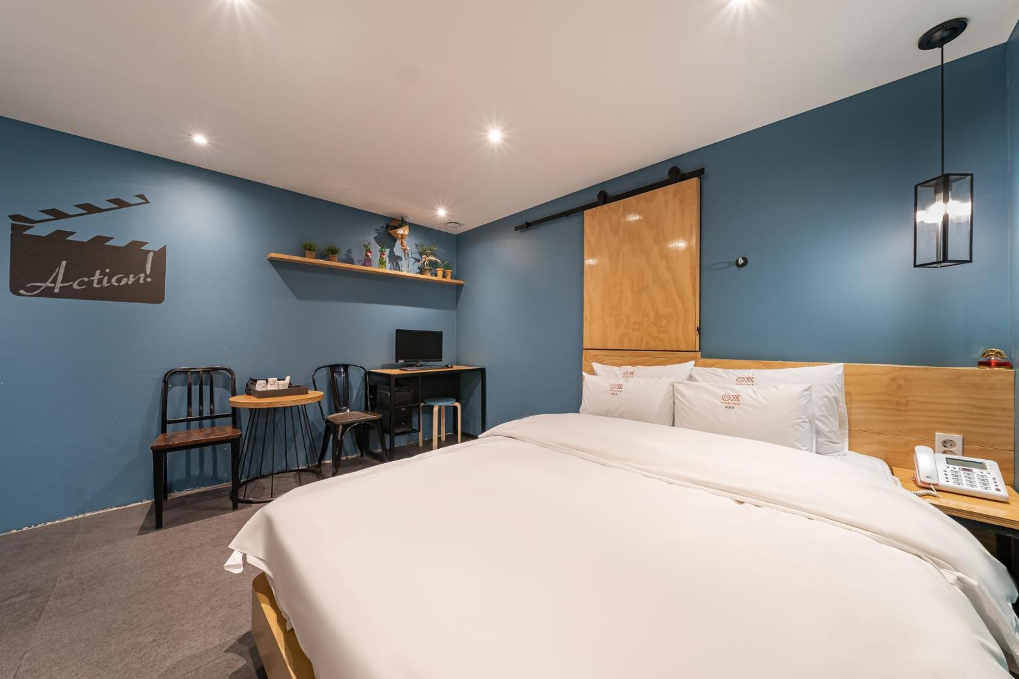 Premium Double Room - Photo 3
