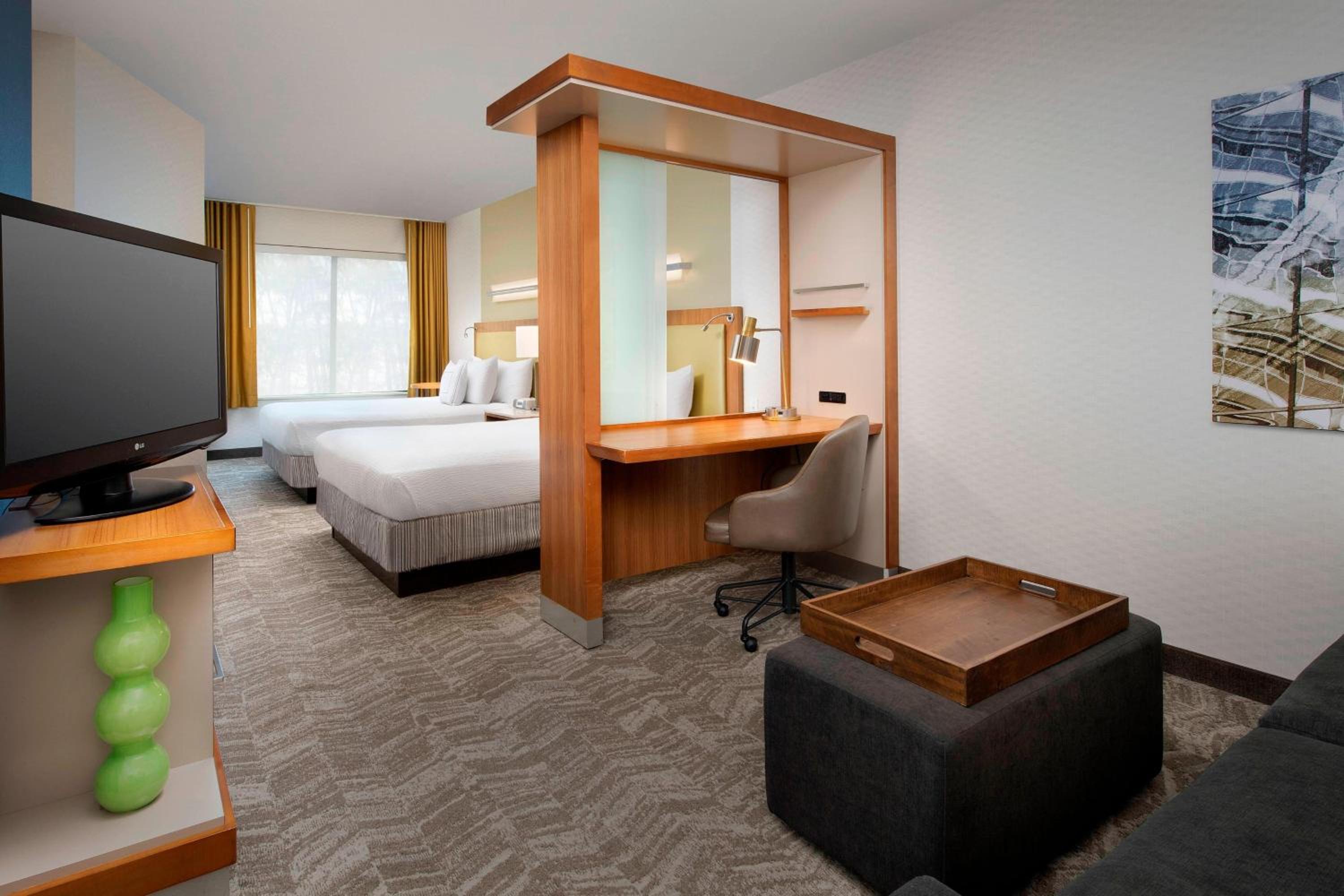 Double Suite with Two Double Beds and Trundle Sofa - Hearing Accessible - Photo 1