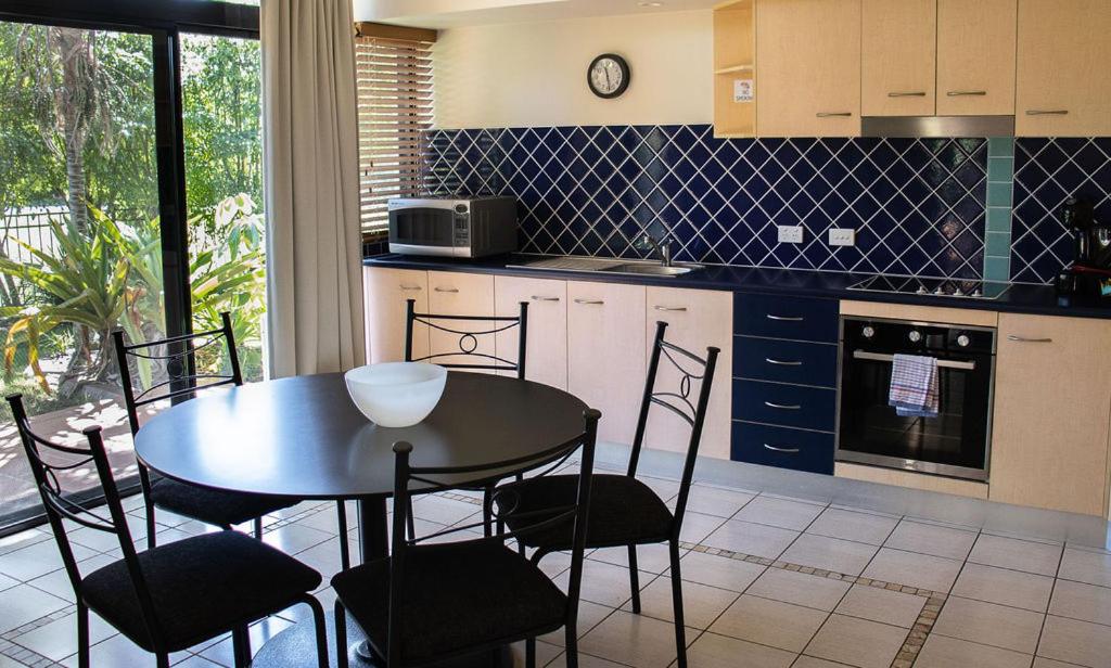 Apartment - Ground Floor photo 2