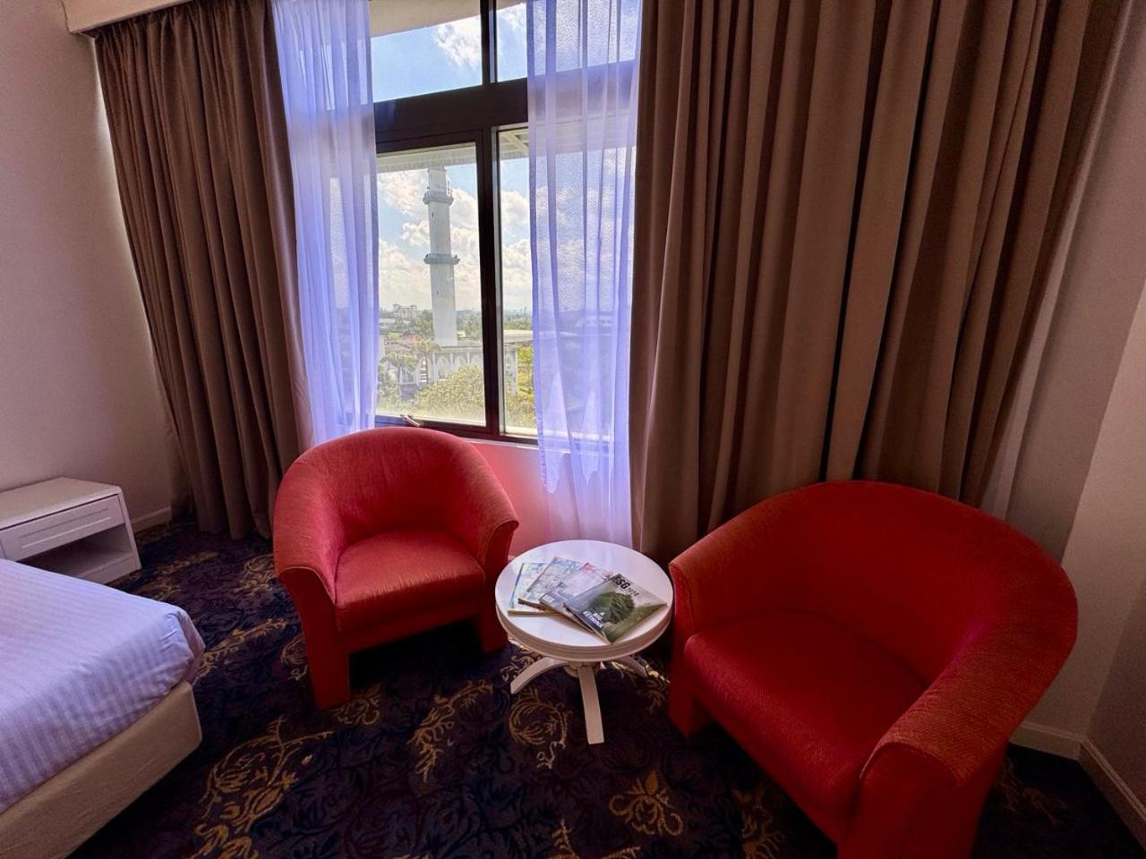 Deluxe Twin Room - Photo 8